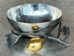 Ciotola per noci in legno di limoni vintage di Michael Aram