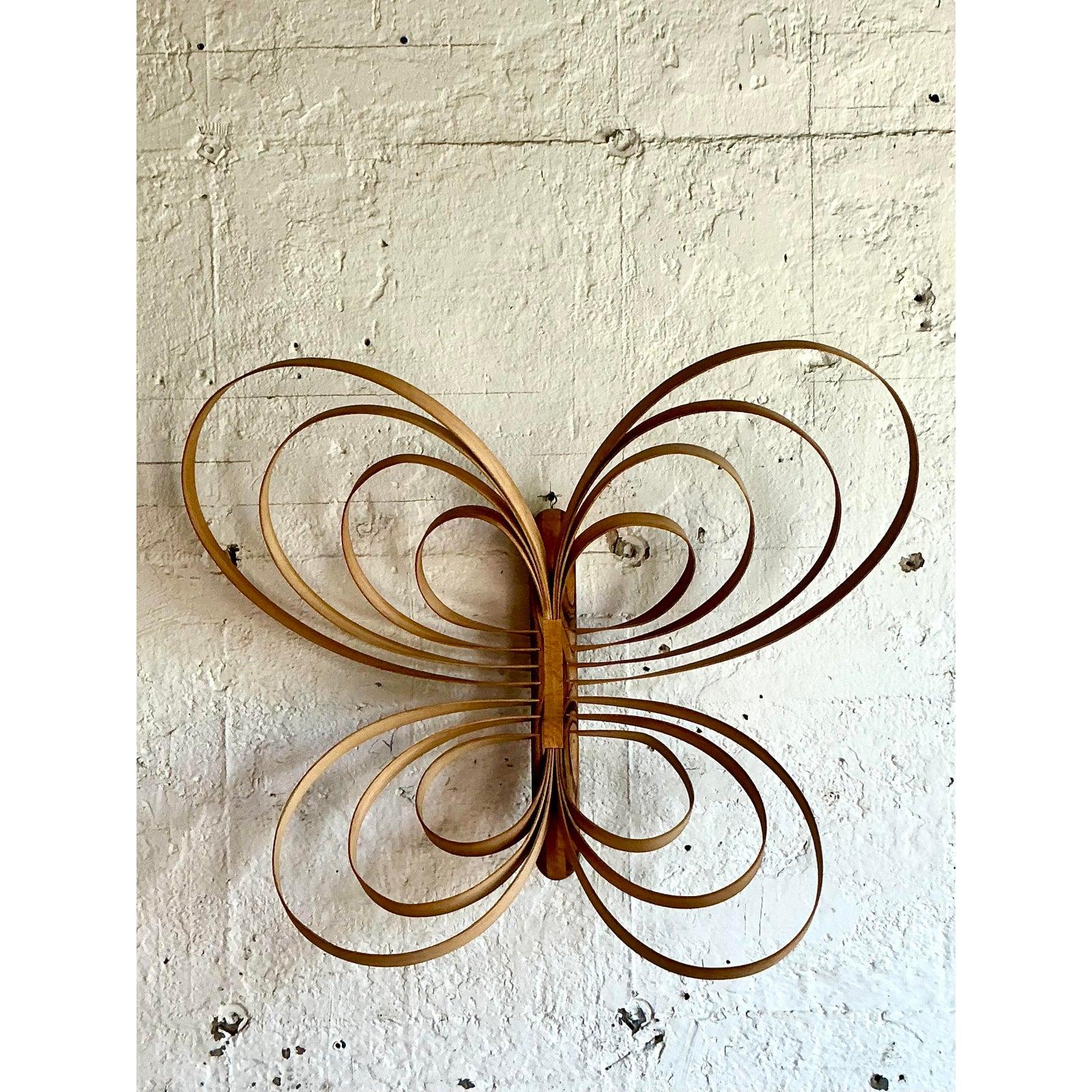 Minimalismo Farfalla monumentale Boho d'epoca in legno curvato in vendita