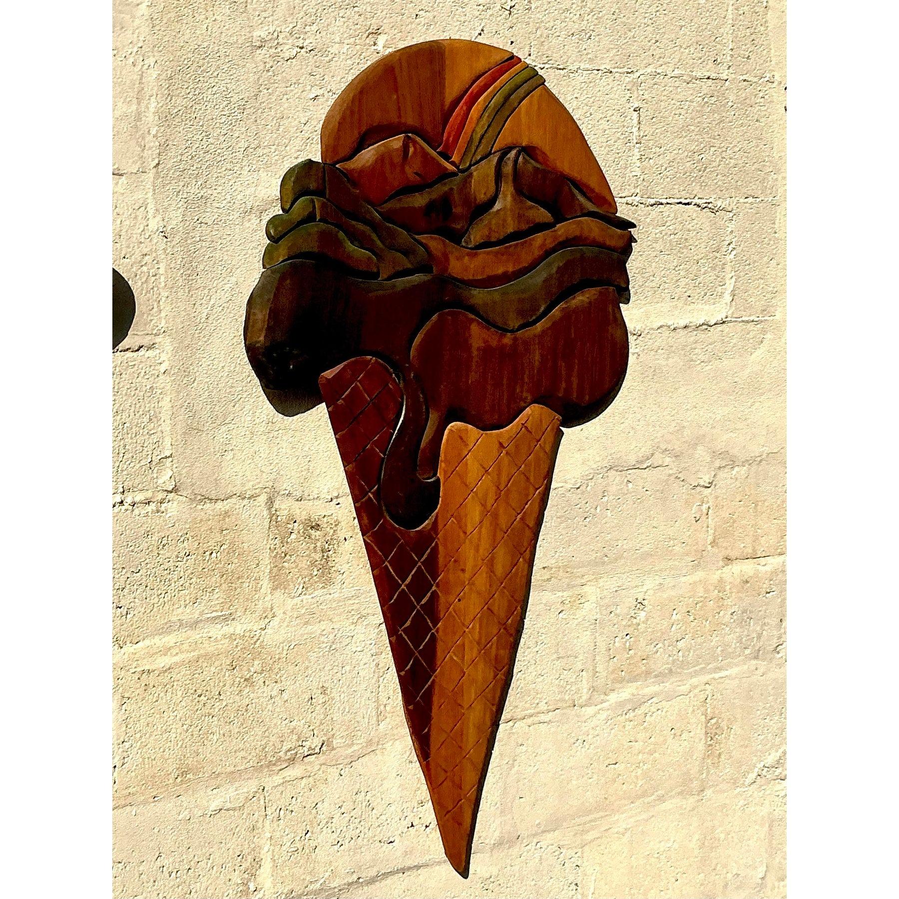 Vintage Boho Monumental geschnitzt Ice Cream Cone Wand-Skulptur im Angebot 3
