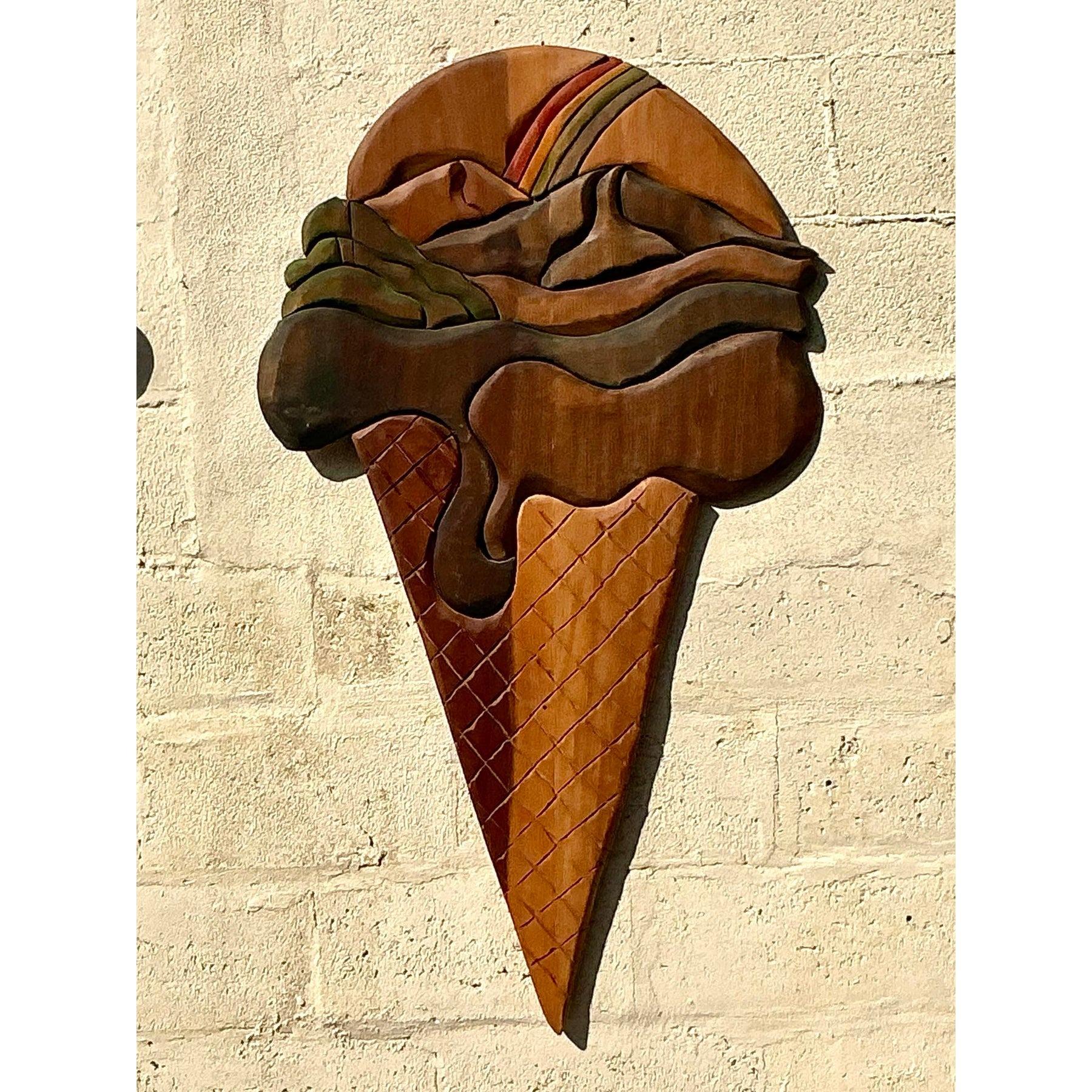 Vintage Boho Monumental geschnitzt Ice Cream Cone Wand-Skulptur im Angebot 2
