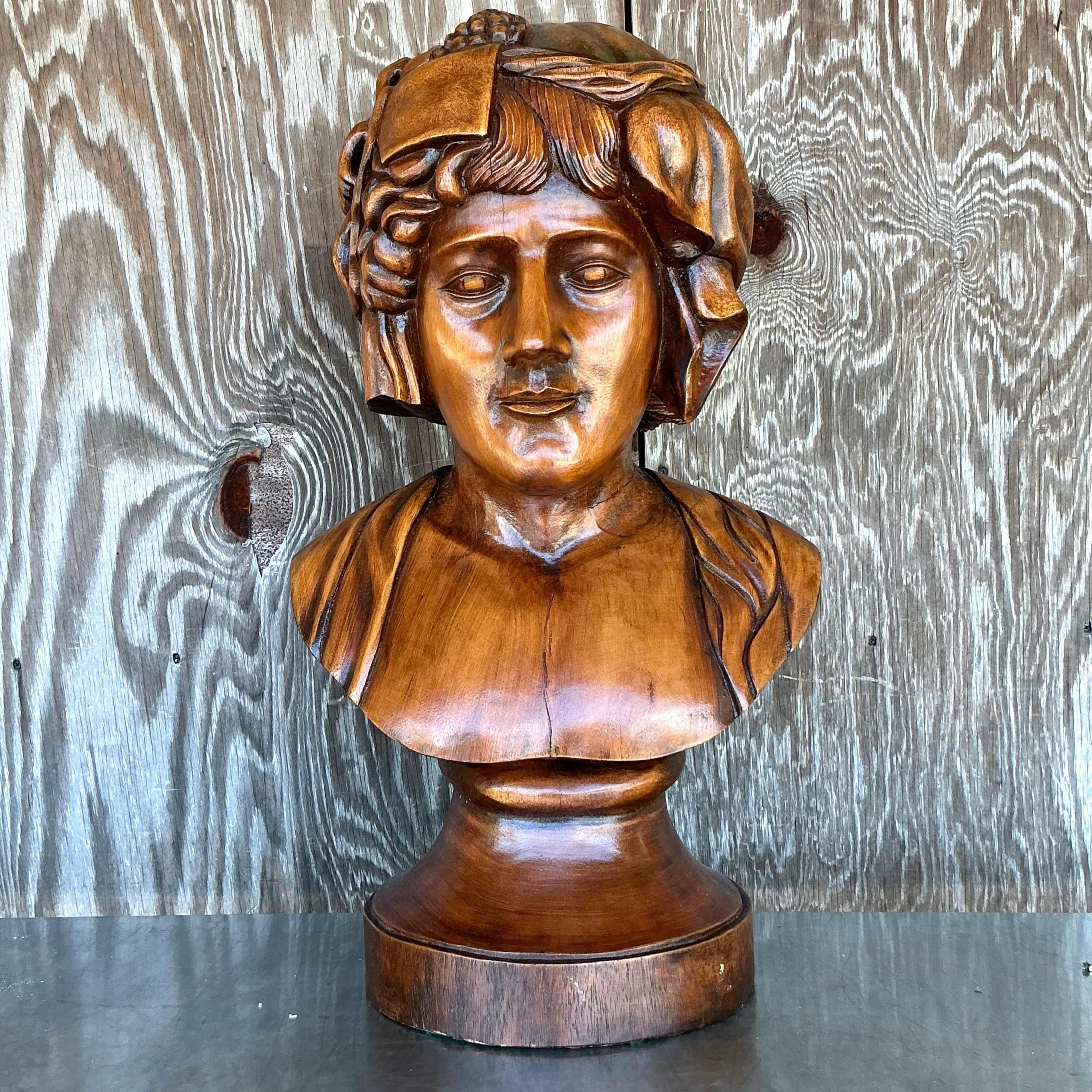 XX secolo Vintage Boho Monumentale Busto di donna in legno intagliato Scultura in vendita