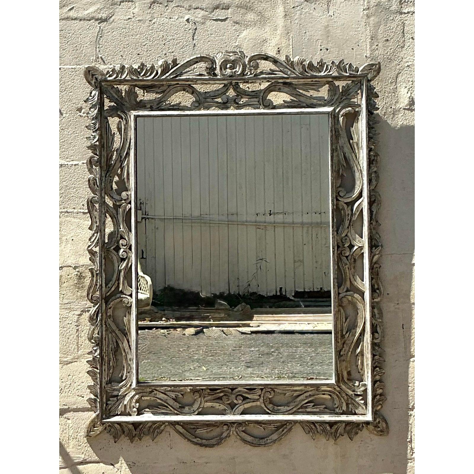Miroir monumental bohème en bois vieilli vintage en vente 3