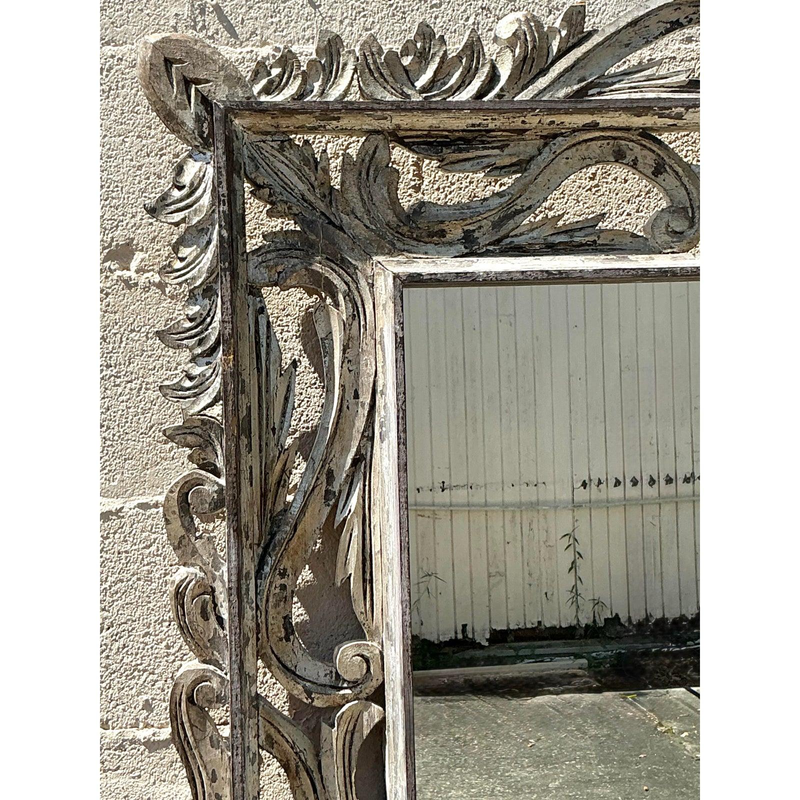 Américain Miroir monumental bohème en bois vieilli vintage en vente