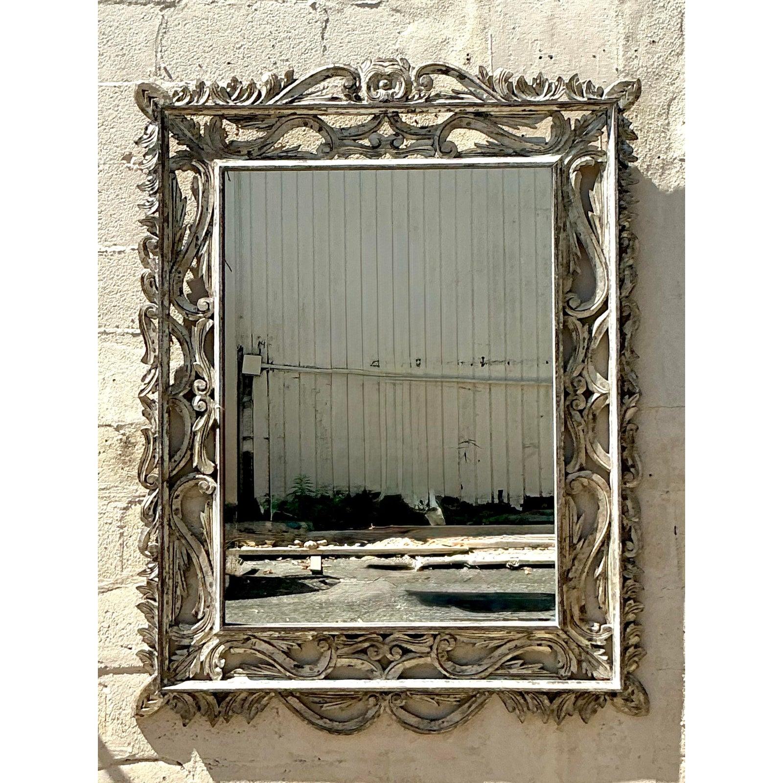 Miroir monumental bohème en bois vieilli vintage en vente 2