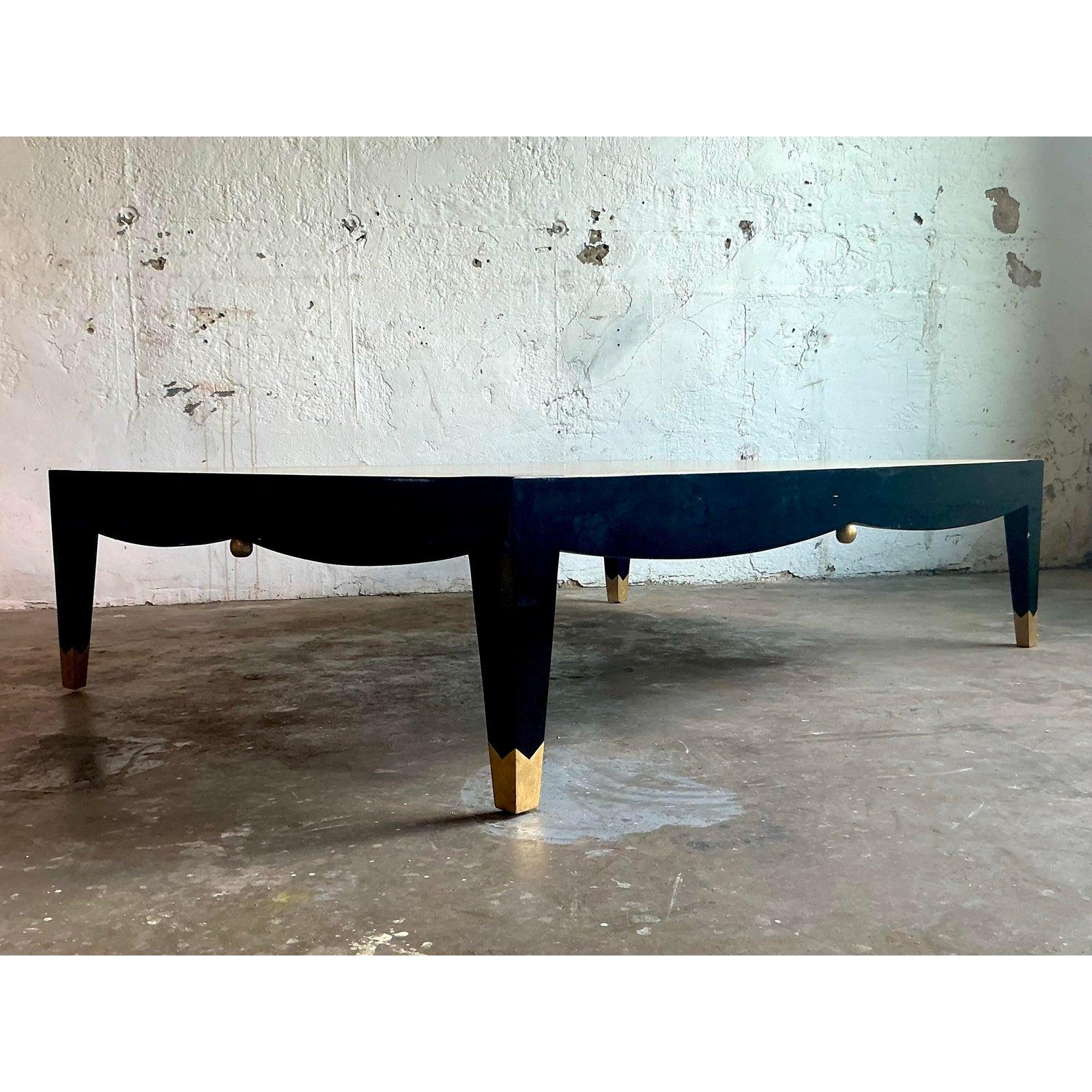 Mesa de centro vintage boho monumental Enrique Garcel de hueso Art Decó en venta
