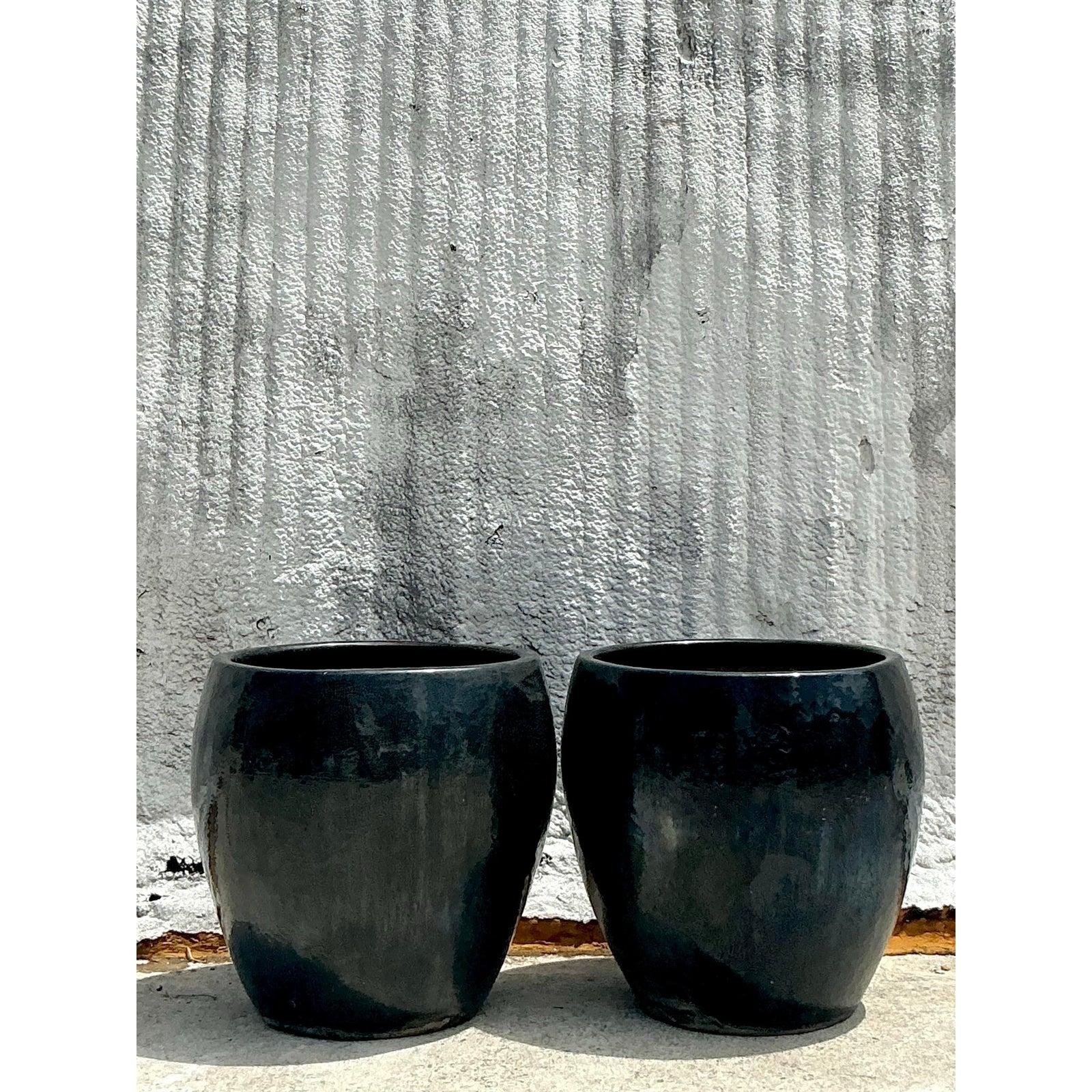 20ième siècle Paire de jardinières monumentales Boho en céramique émaillée vintage en vente