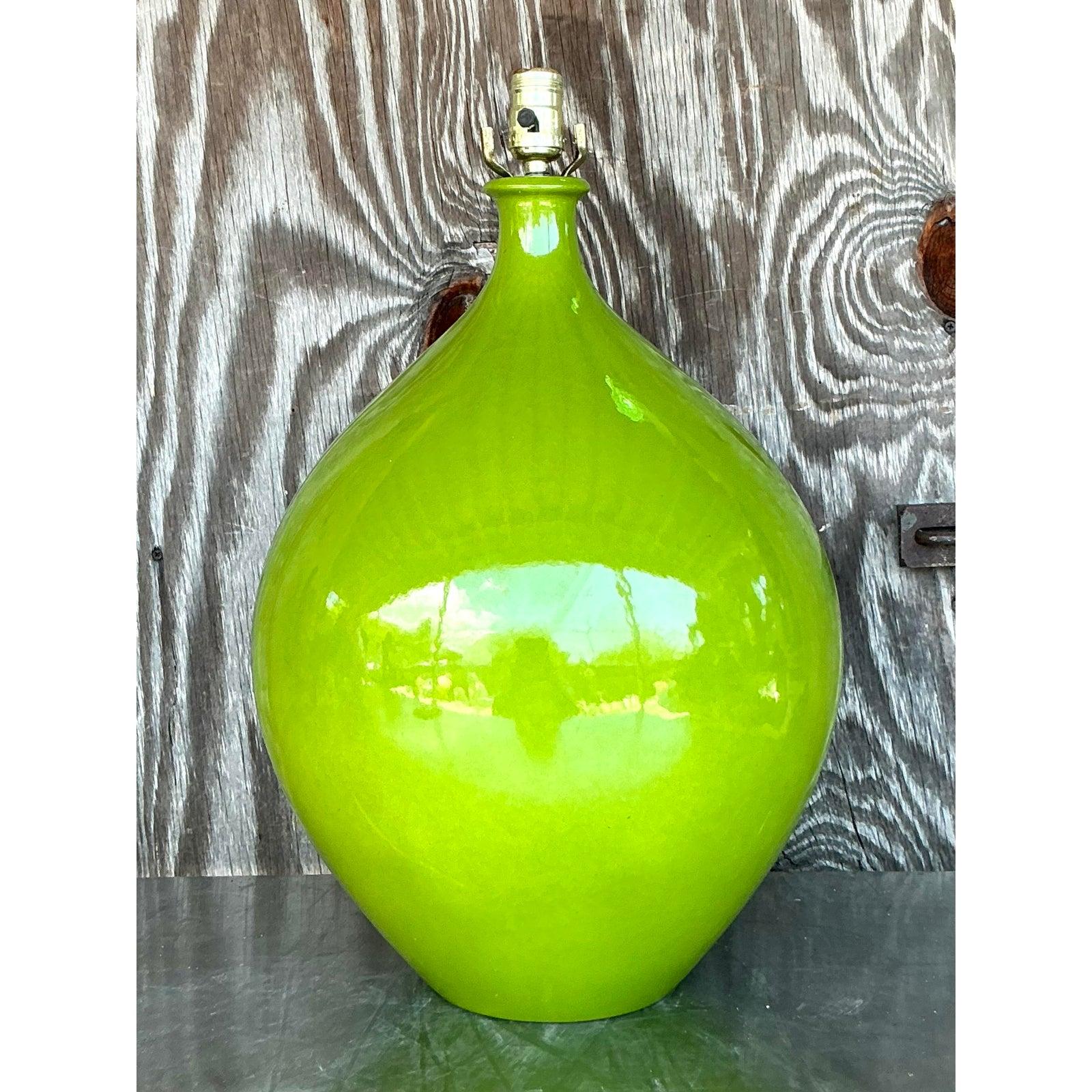 Vintage Boho Monumental Lámpara de cerámica esmaltada verde siglo XX en venta
