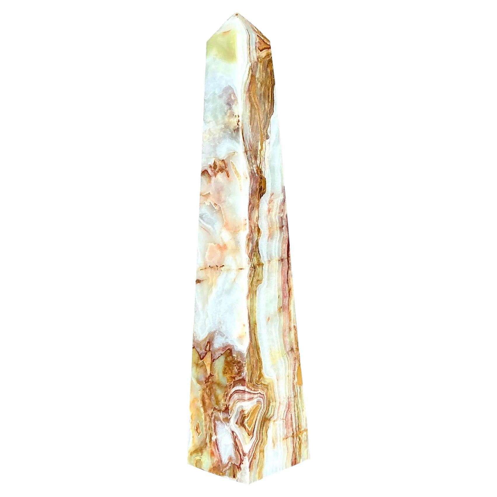 Monumentaler Boho-Obelisk aus Onyx im Vintage-Stil