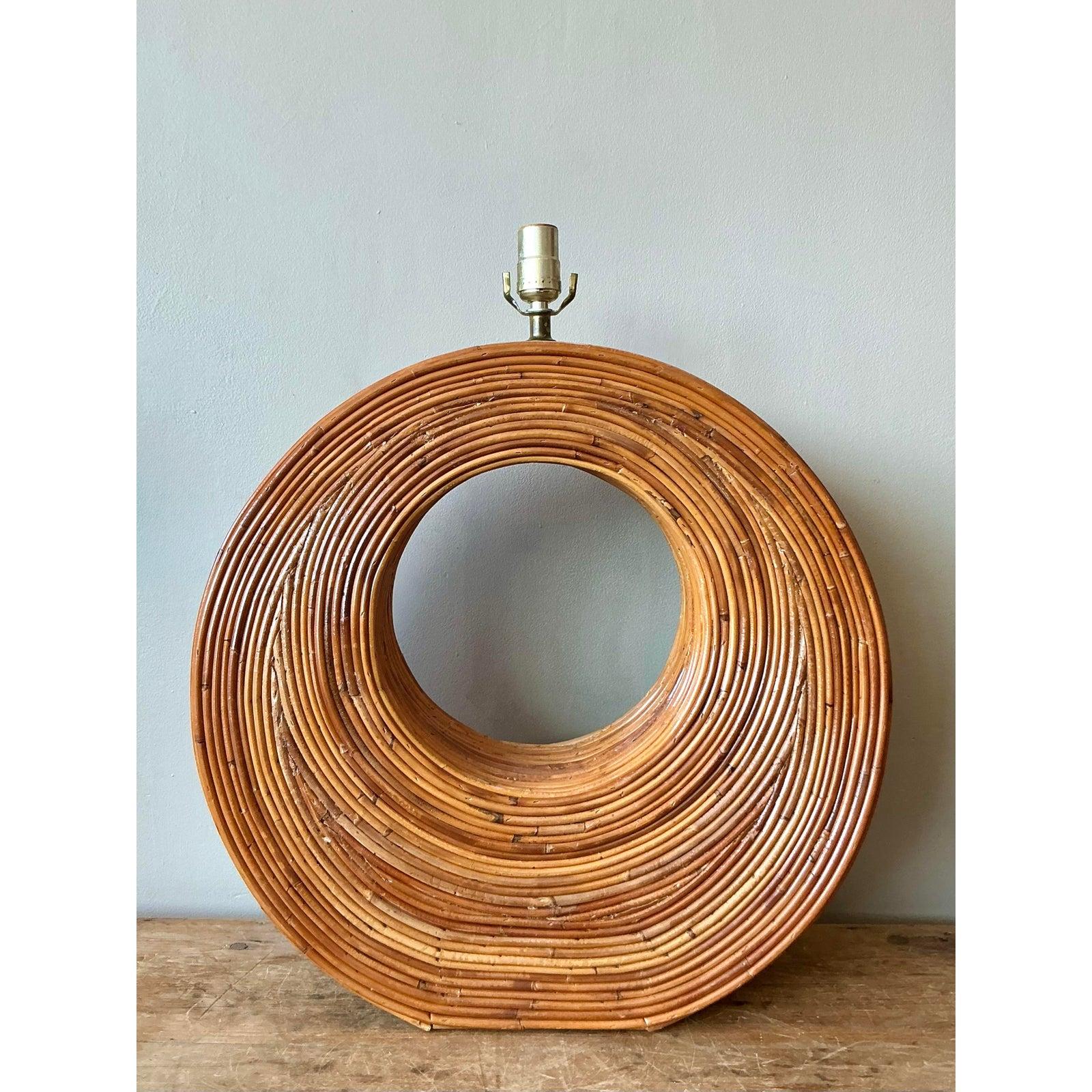 Organique Vintage Boho Monumental Pencil Reed Circle Lamp en vente