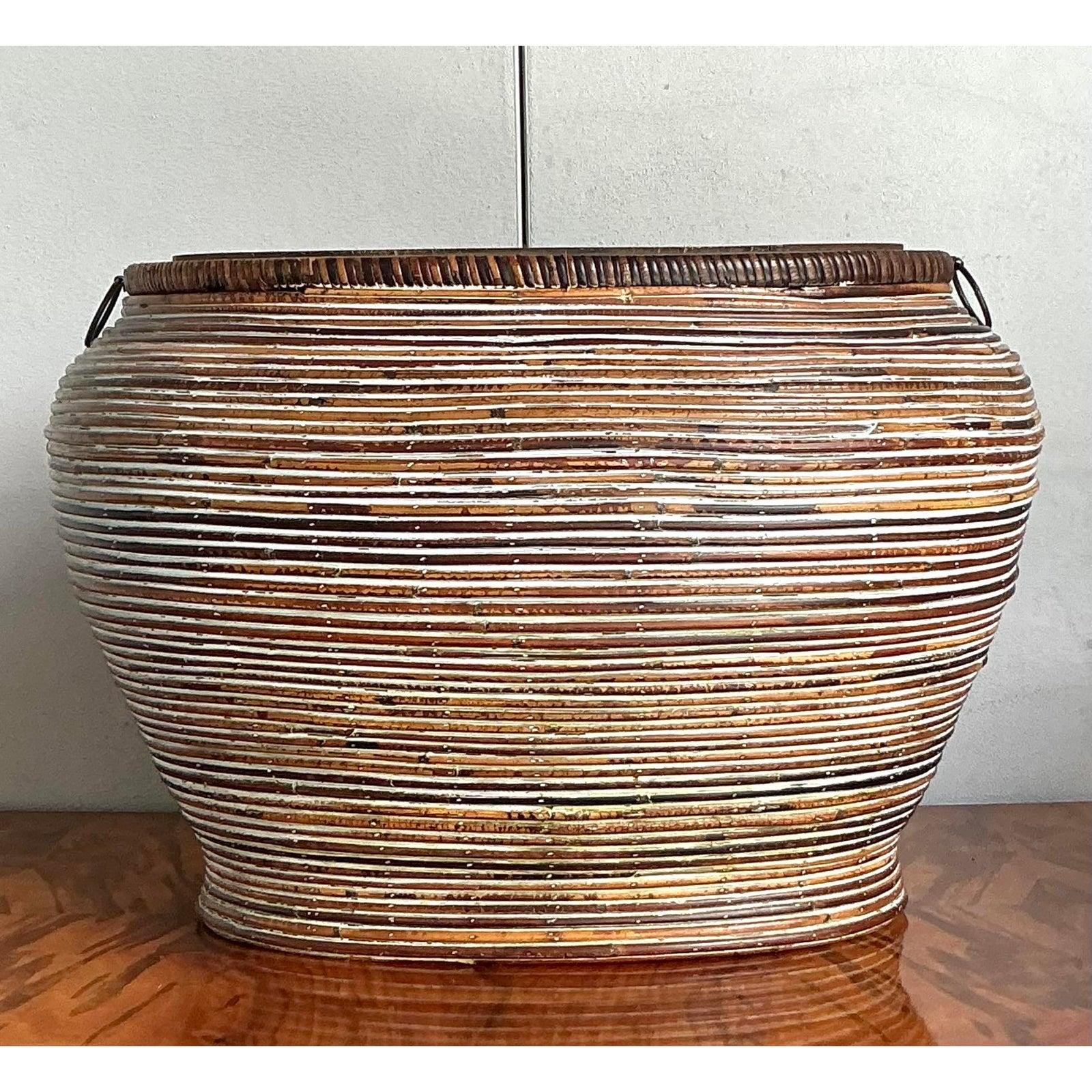 Americano Cestino monumentale Boho con coperchio a forma di matita in vendita