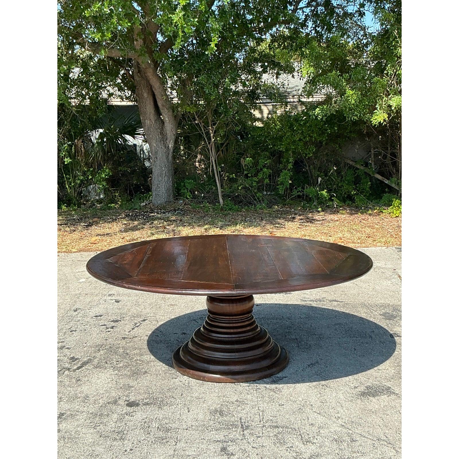 Table de salle à manger bohème monumentale en bois de planches vintage en vente 3