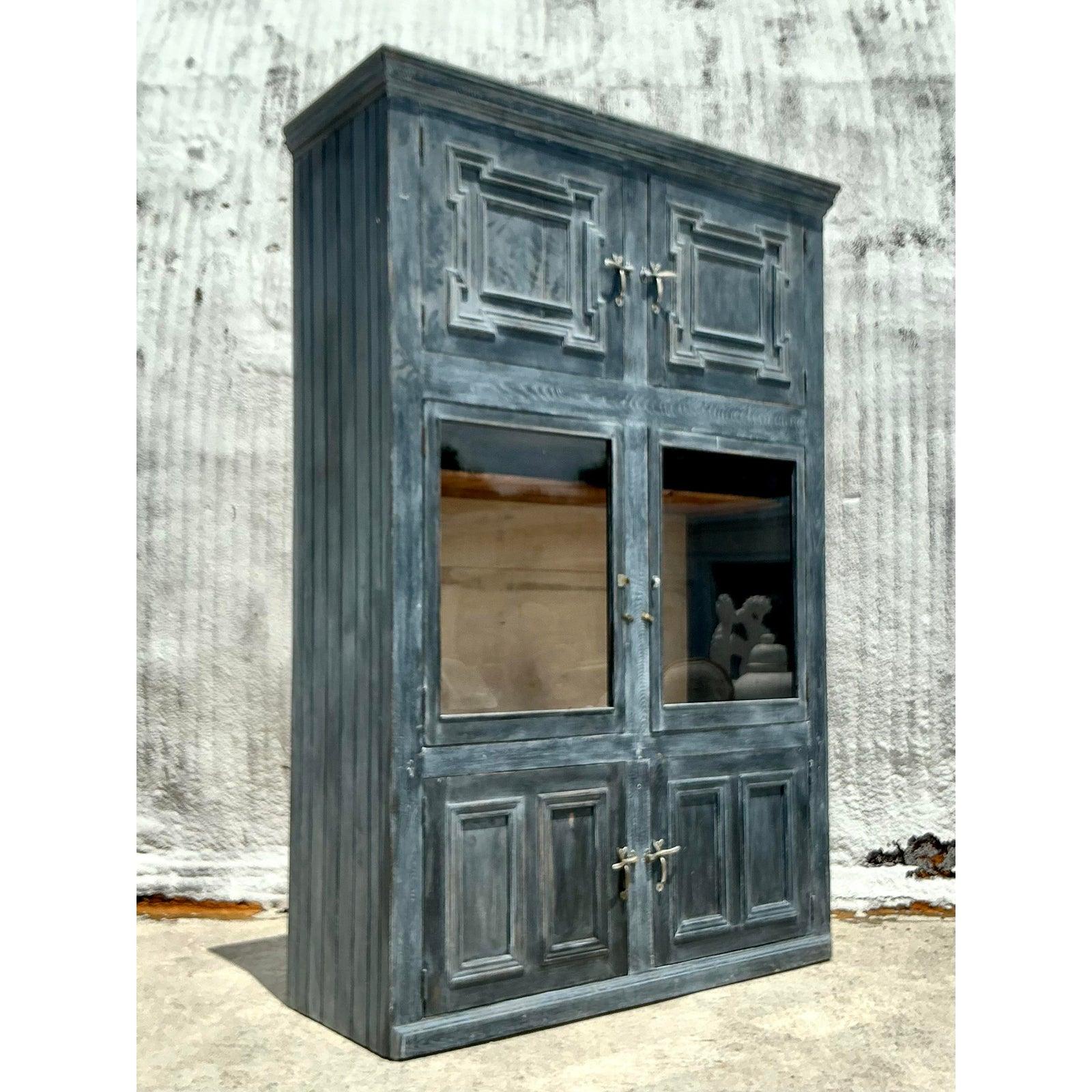 Vintage Boho Monumental Primitive Millwork Lagerung Kabinett 1