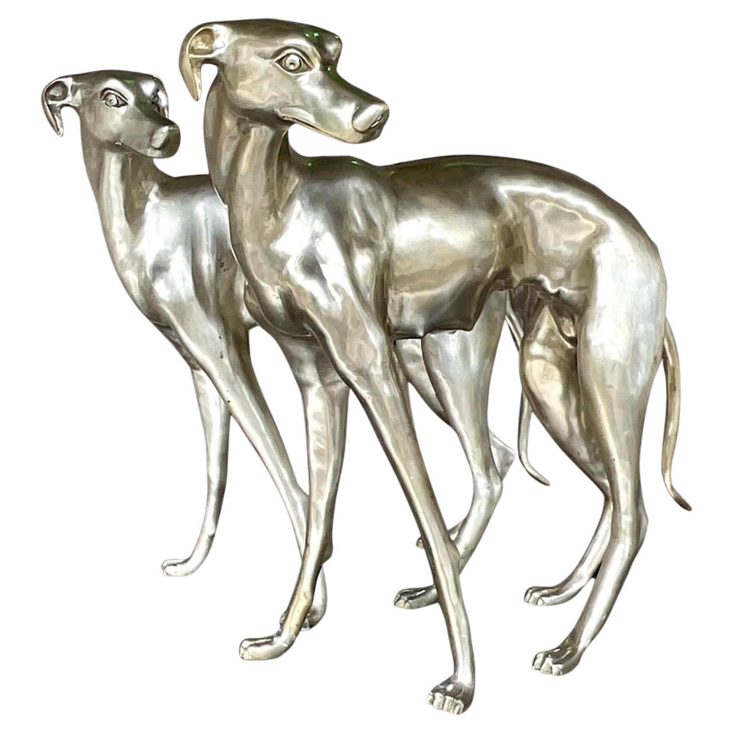 Vintage Boho Monumental White Brass Standing Dogs - a Pair en vente