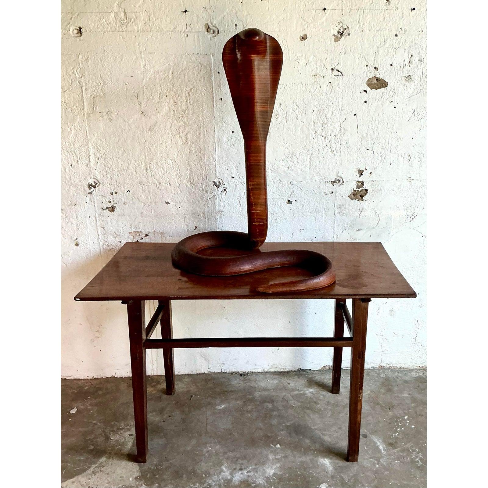 Mid-Century moderno Cobra monumentale in legno vintage Boho in vendita