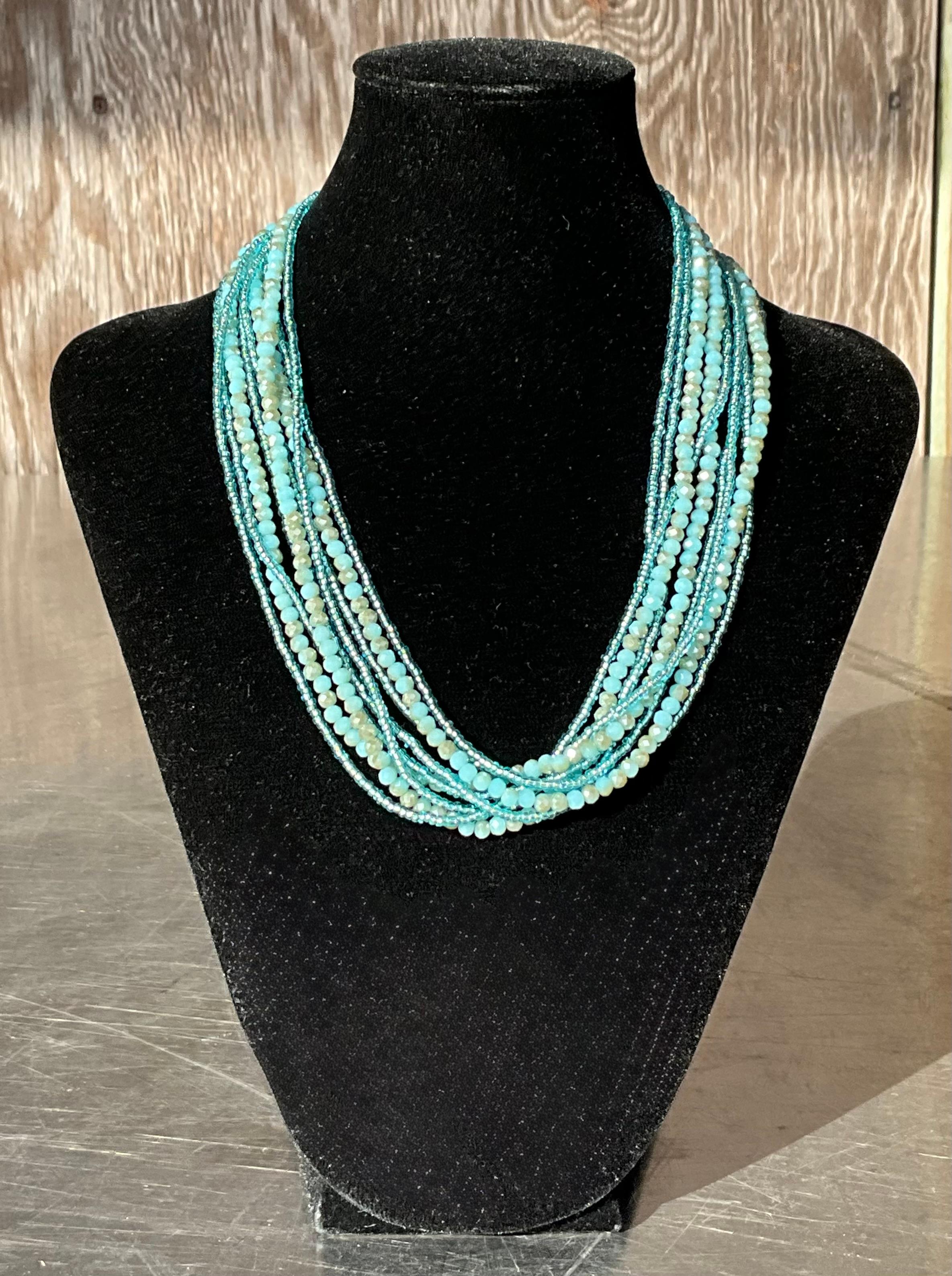 Collana di perline a più fili in stile boho vintage In condizioni buone in vendita a Lake Worth Beach, FL