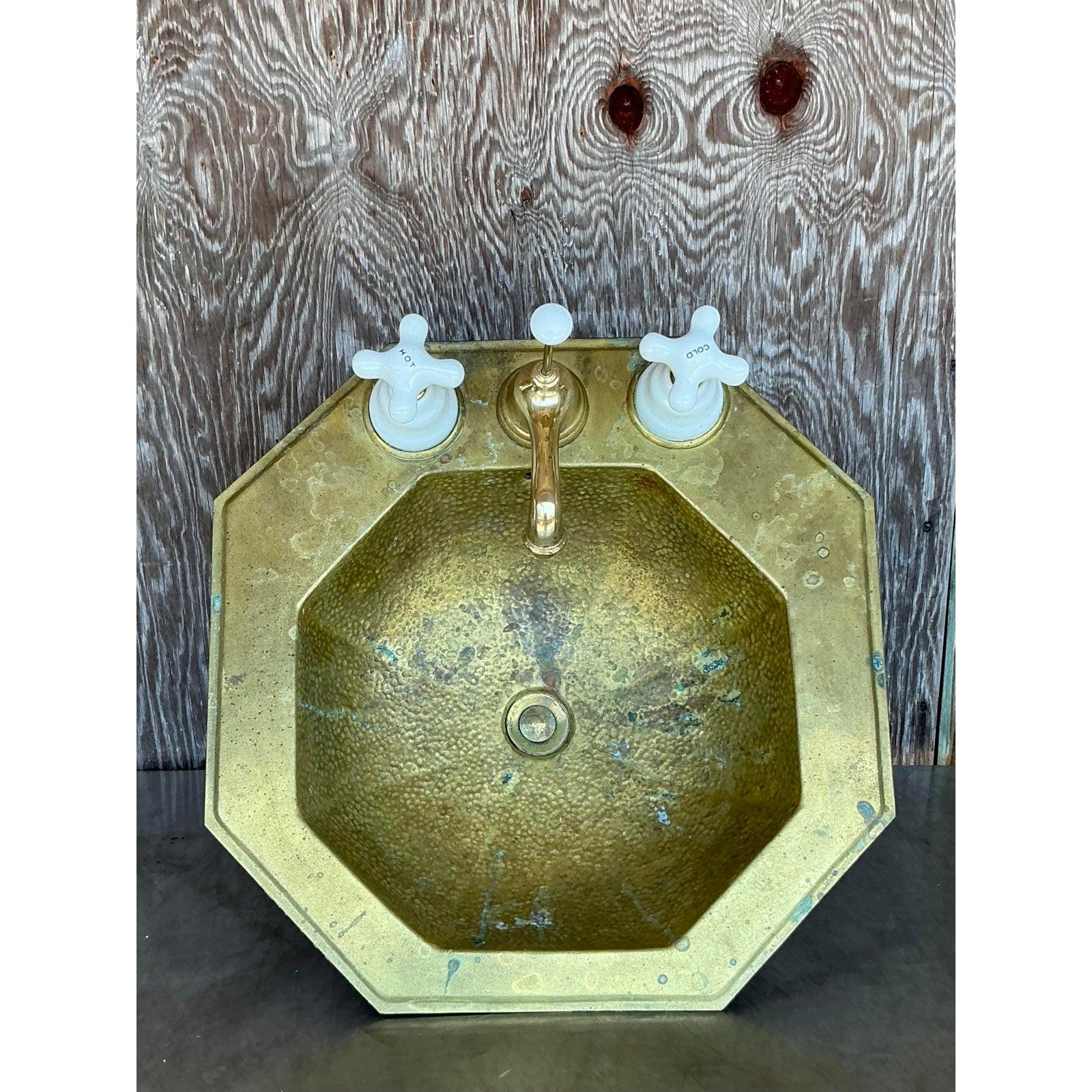 Vintage Boho Octagon Hammered Brass Sink In Good Condition For Sale In west palm beach, FL