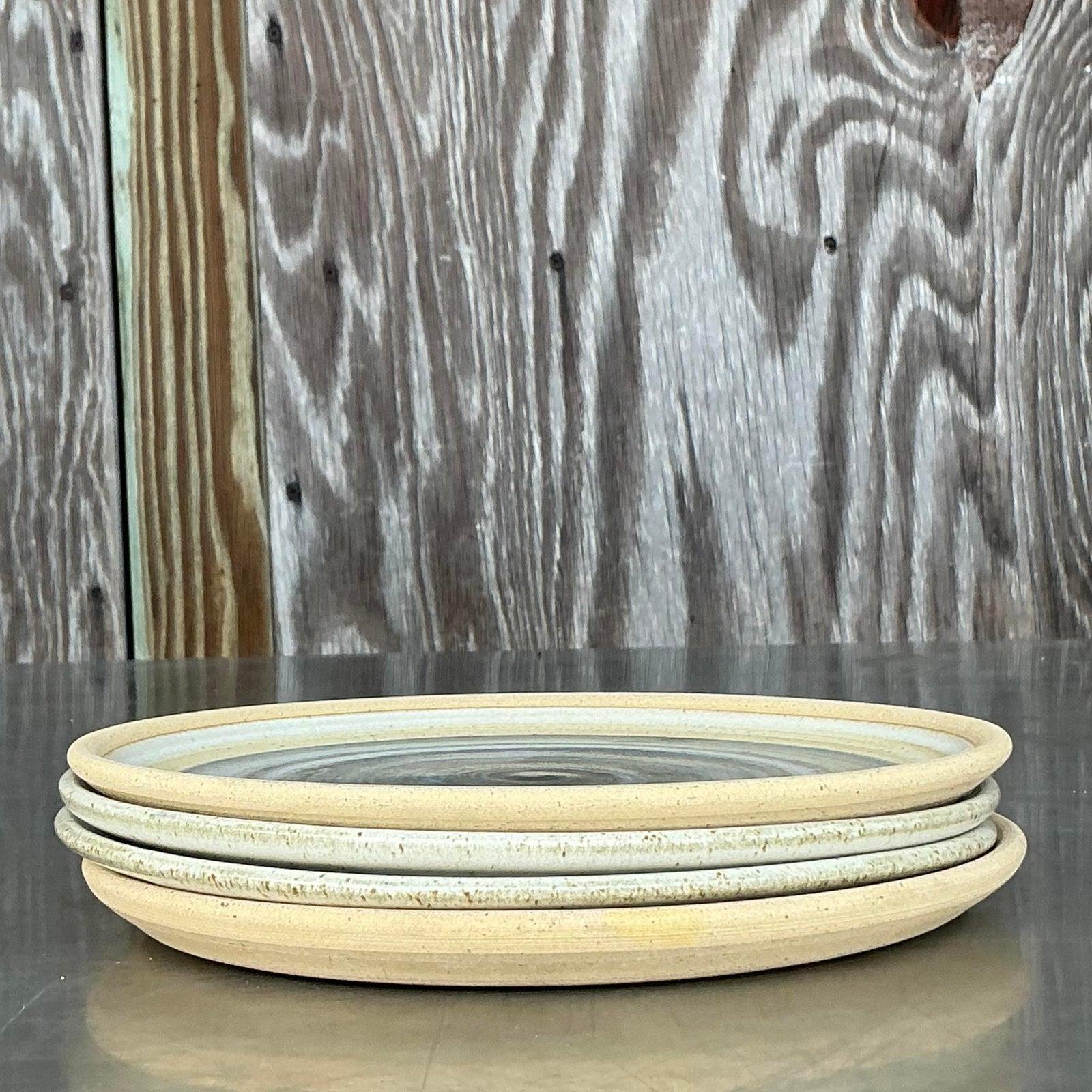 Vintage Boho Original Jess Lord Studio Pottery Plates - Set of 4 In Good Condition For Sale In West Palm Beach, FL