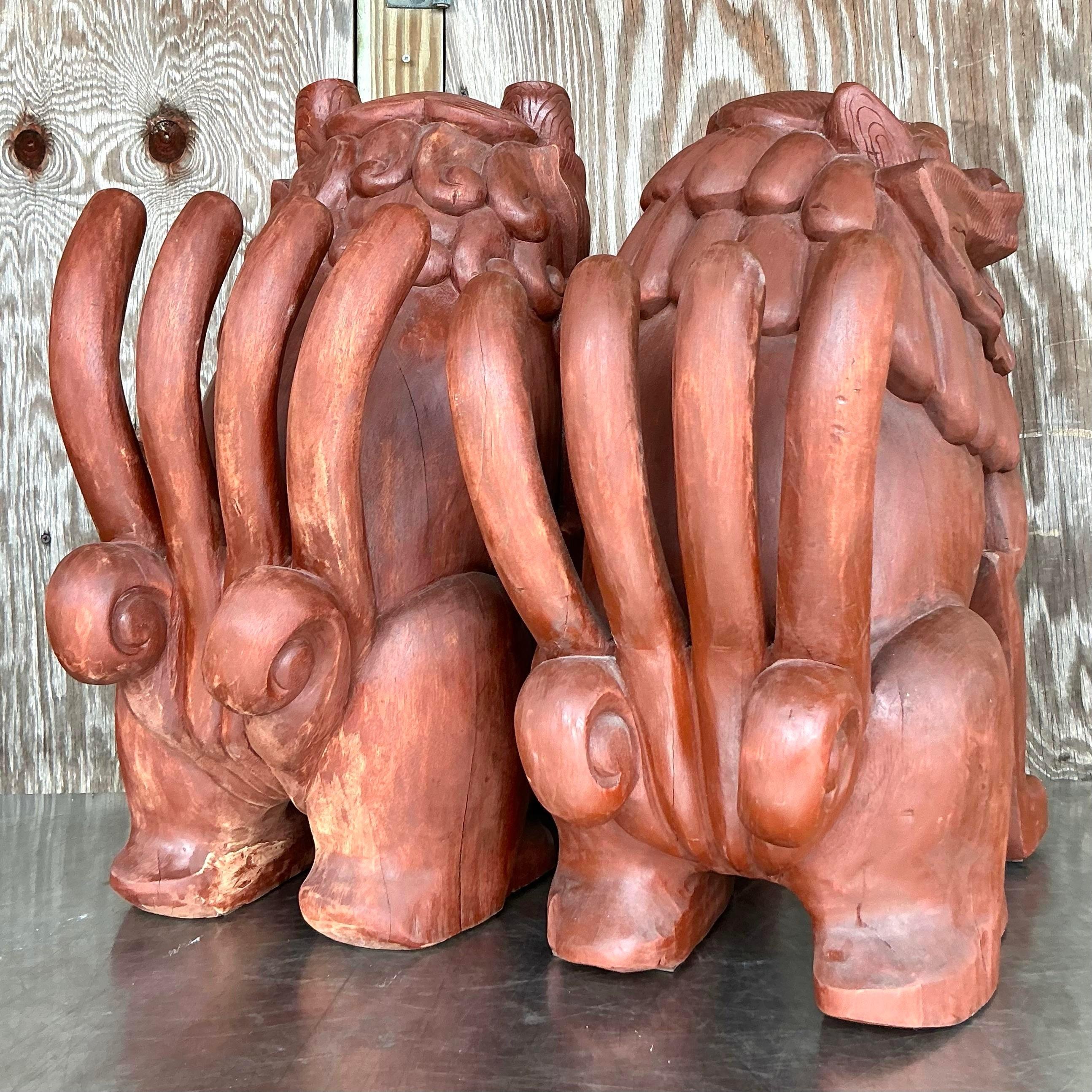 Cani da caccia vintage in legno dipinto in stile bohémien - una coppia in vendita 2