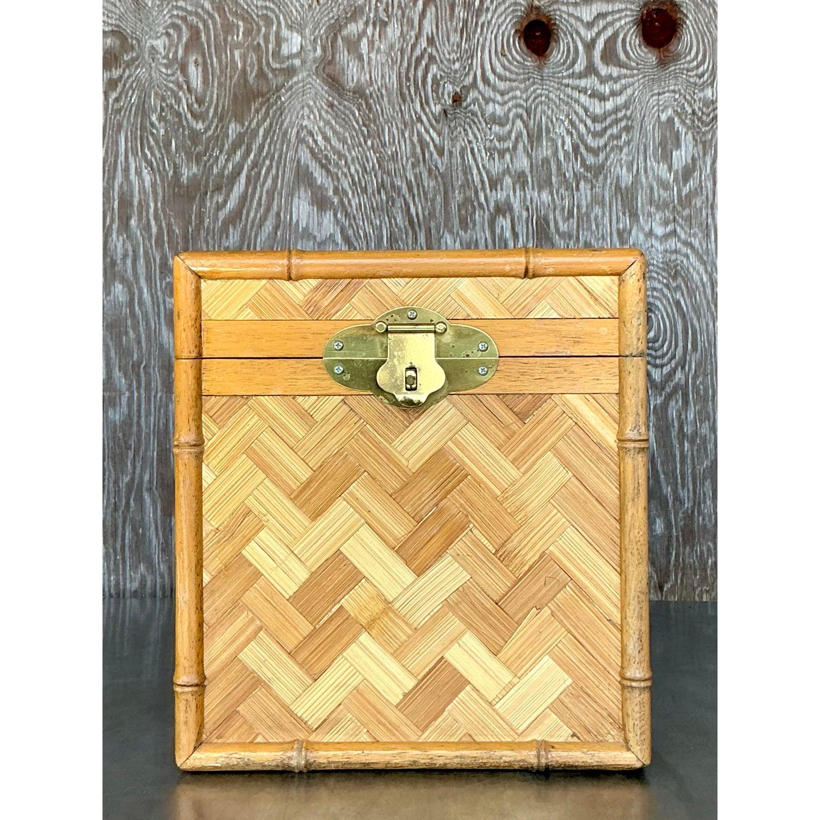 Boho Parquet Rattan à couvercle en vente 1