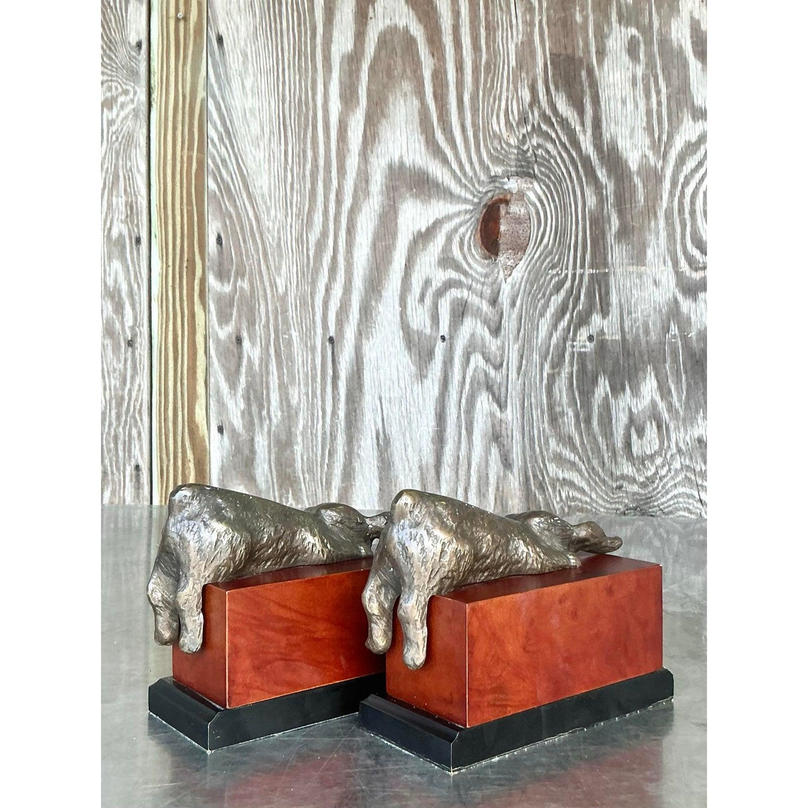 Sujetalibros Vintage Boho de Bronce Patinado Conejos sobre Bloques de Cuero - Juego de dos en venta 2