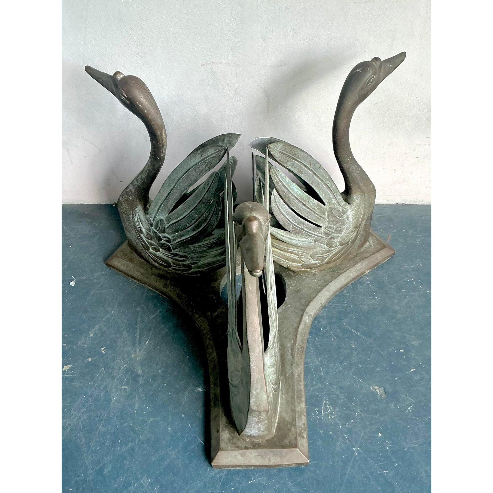 Vintage Boho Patinated Bronze Swans Table Pedestal In Good Condition For Sale In West Palm Beach, FL