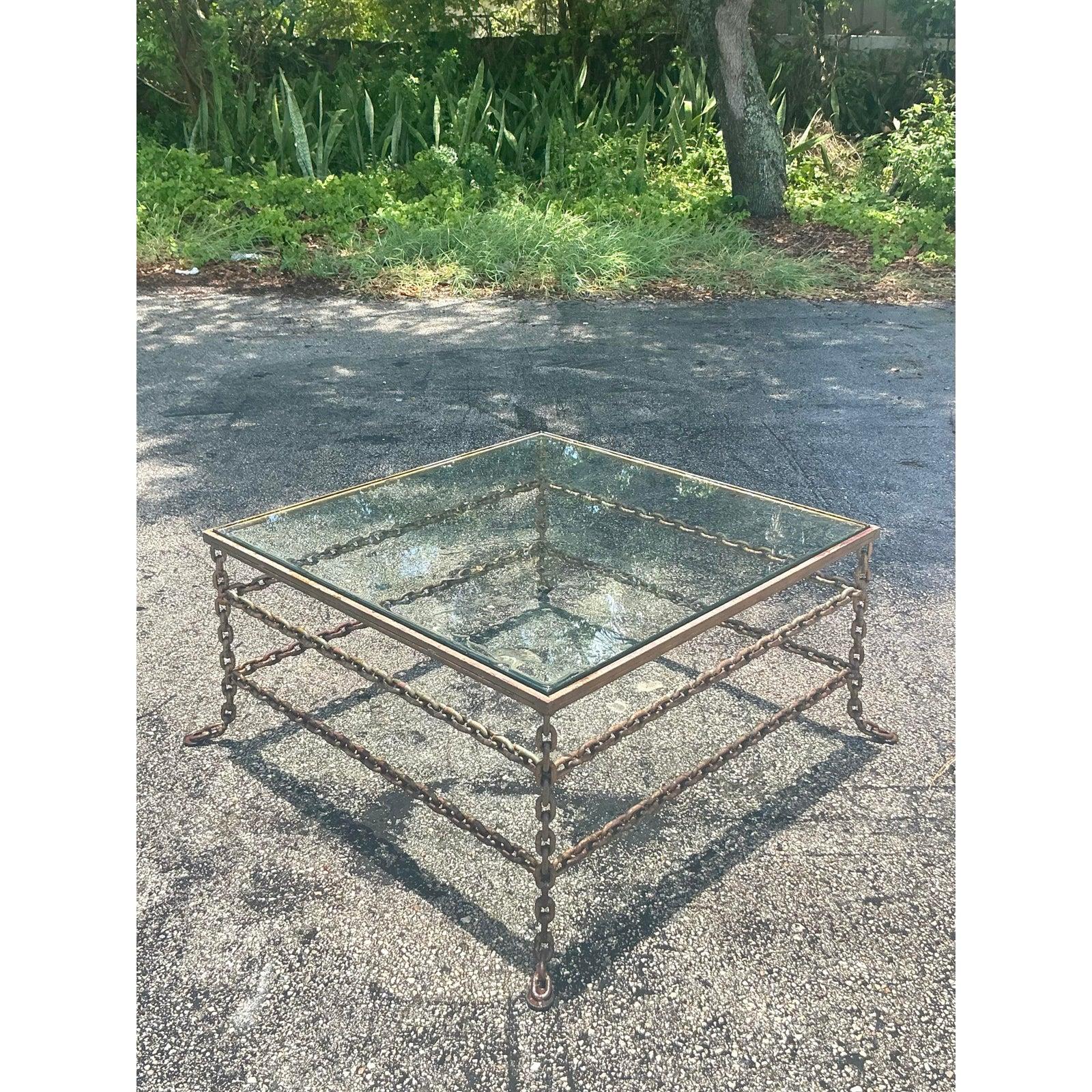 Vintage Boho Patinated Chain Coffee Table In condizioni buone in vendita a west palm beach, FL