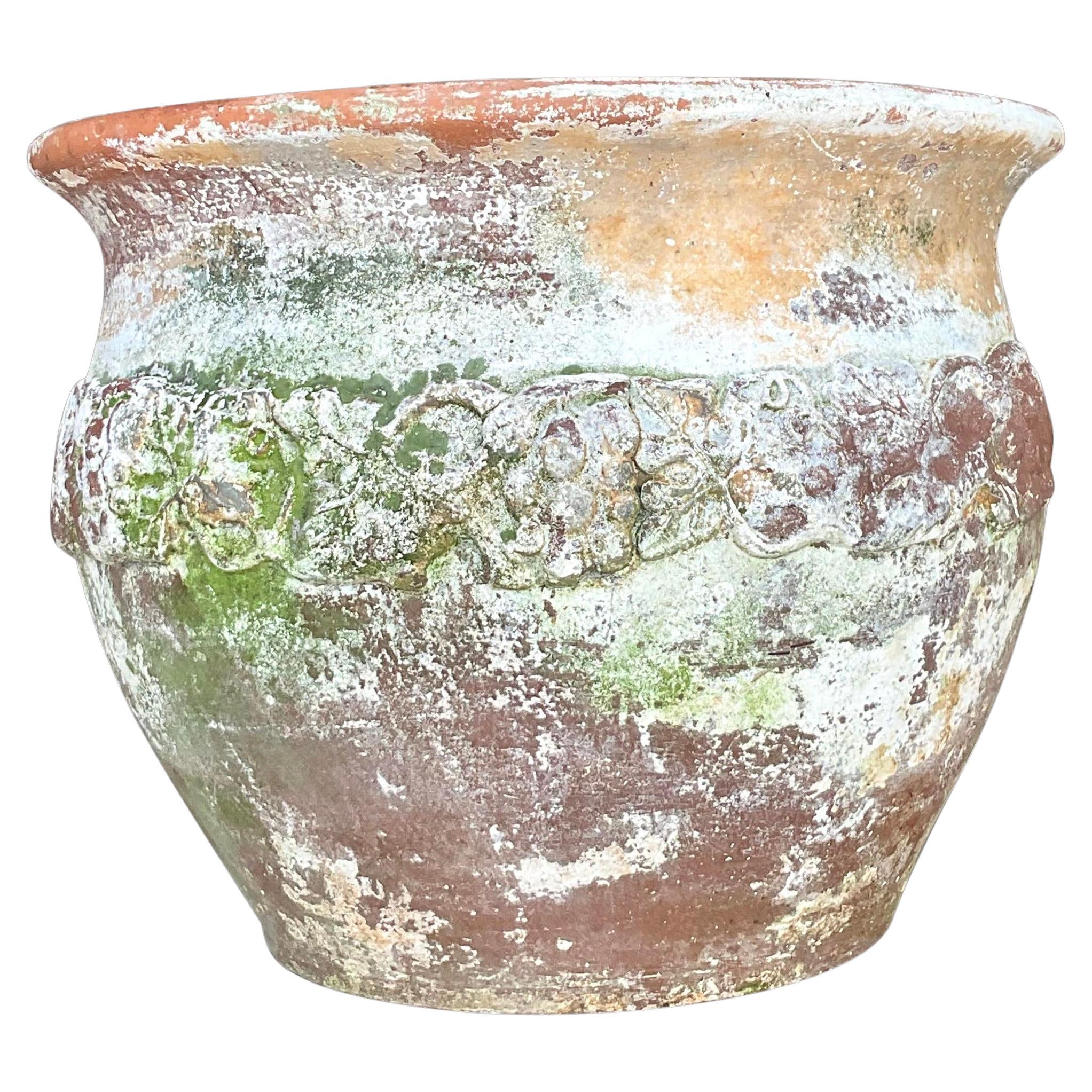 Jardinera de Terracota con Banda Floral Patinada Boho Vintage