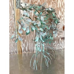 Wandskulptur im Vintage-Boho-Stil aus patiniertem Metall in Mangroven-Optik