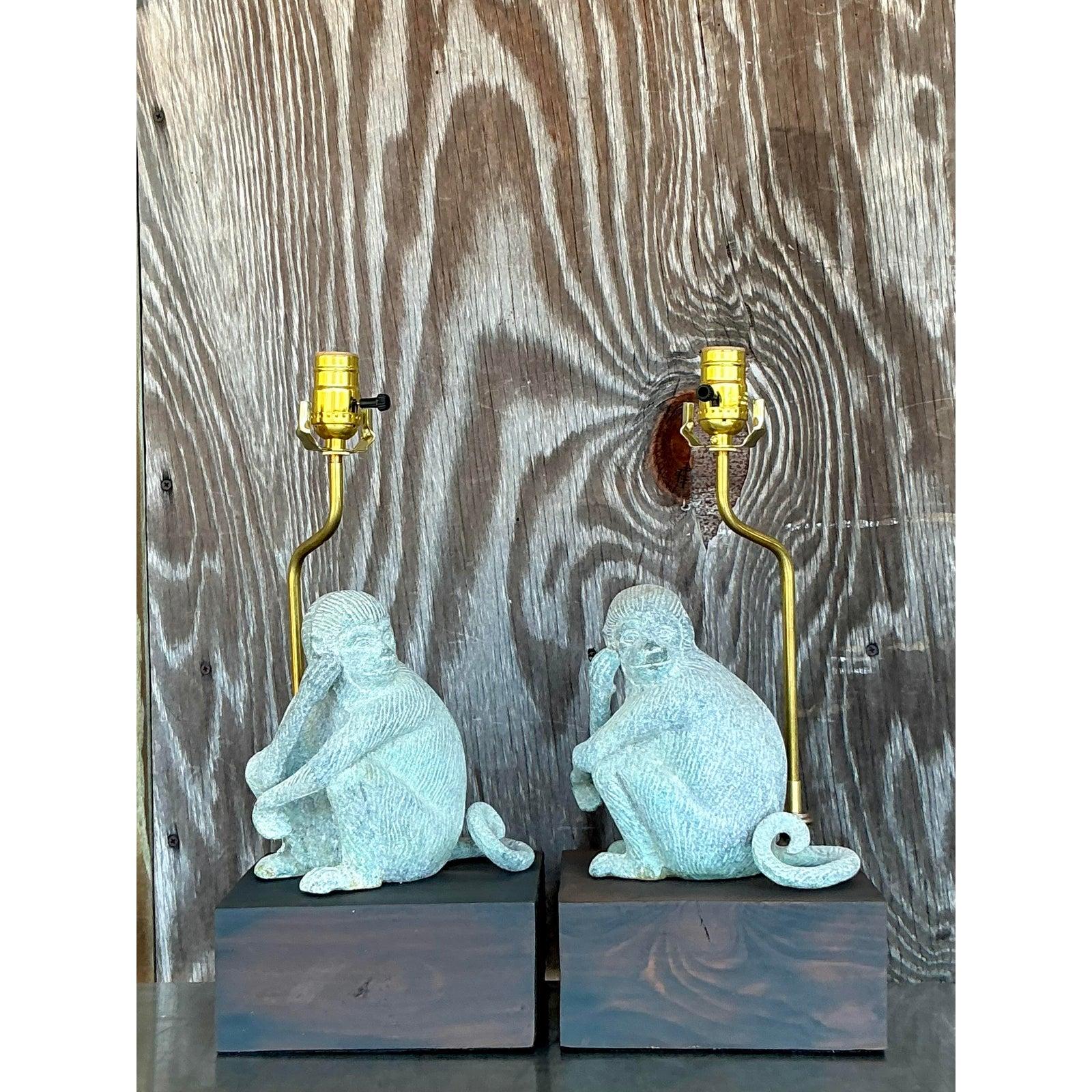 Paire de lampes vintage Boho en métal patiné Monkeys en vente 5