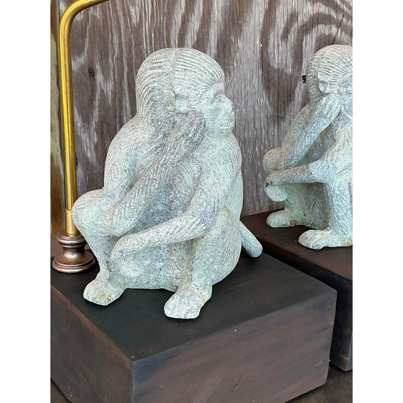 Paire de lampes vintage Boho en métal patiné Monkeys Bon état - En vente à West Palm Beach, FL