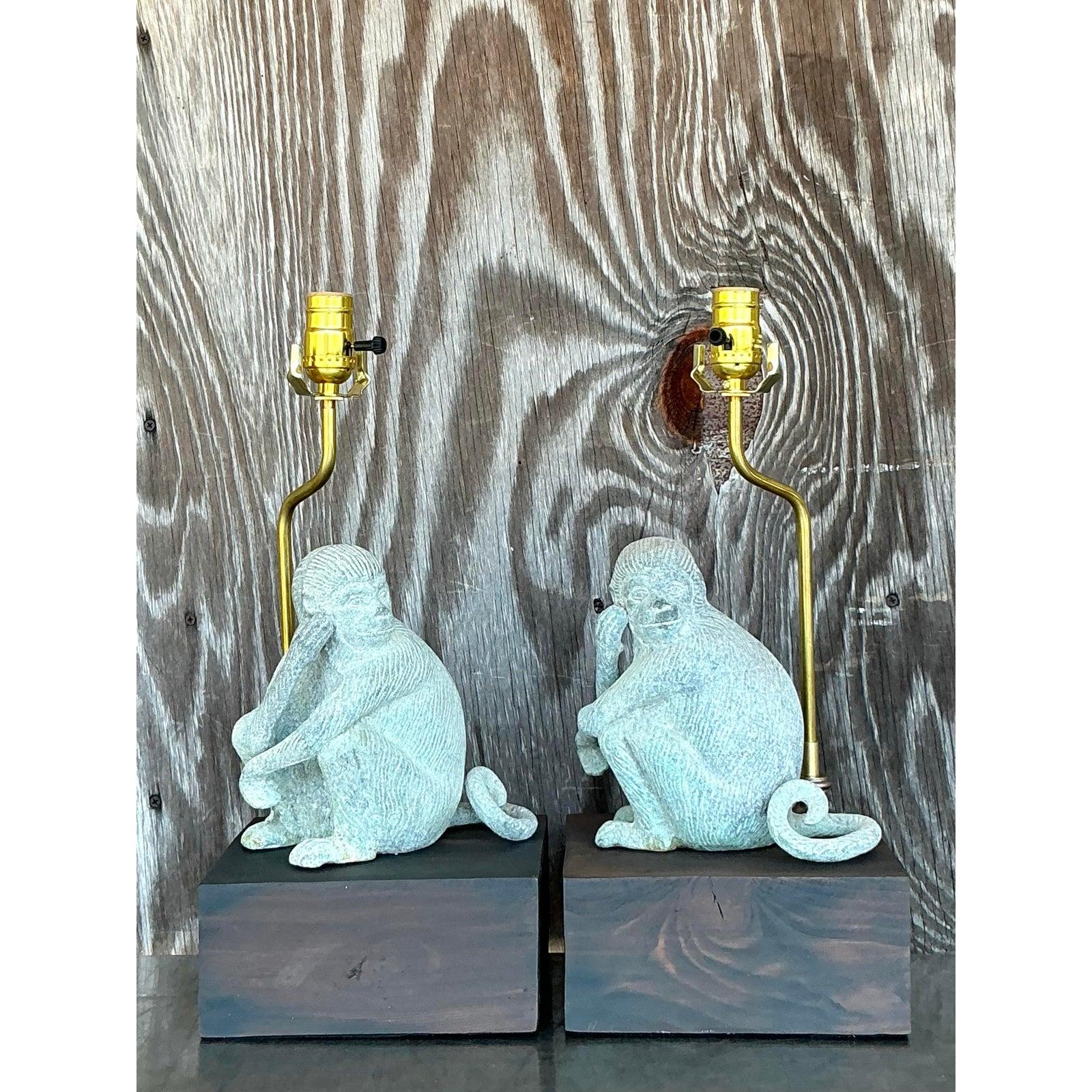Paire de lampes vintage Boho en métal patiné Monkeys en vente 1