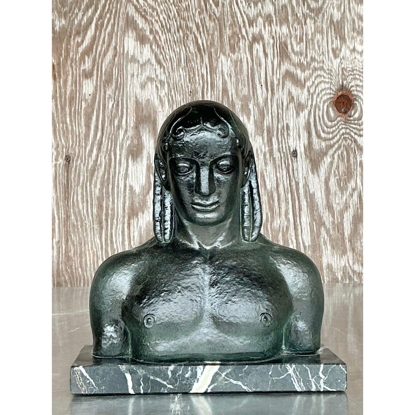 Americano Busto di uomo in gesso patinato Vintage By in vendita