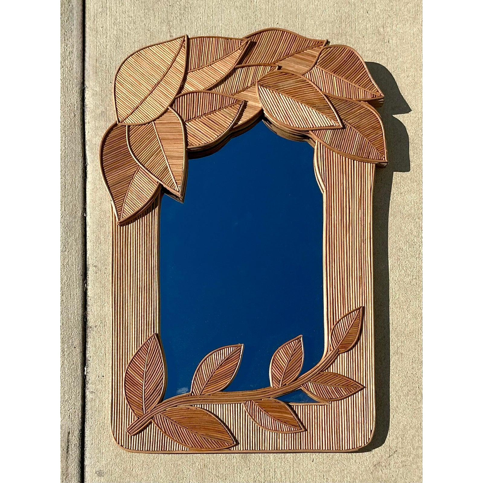 Filippino Specchio vintage con foglie di canna di Boho dopo Crespi in vendita