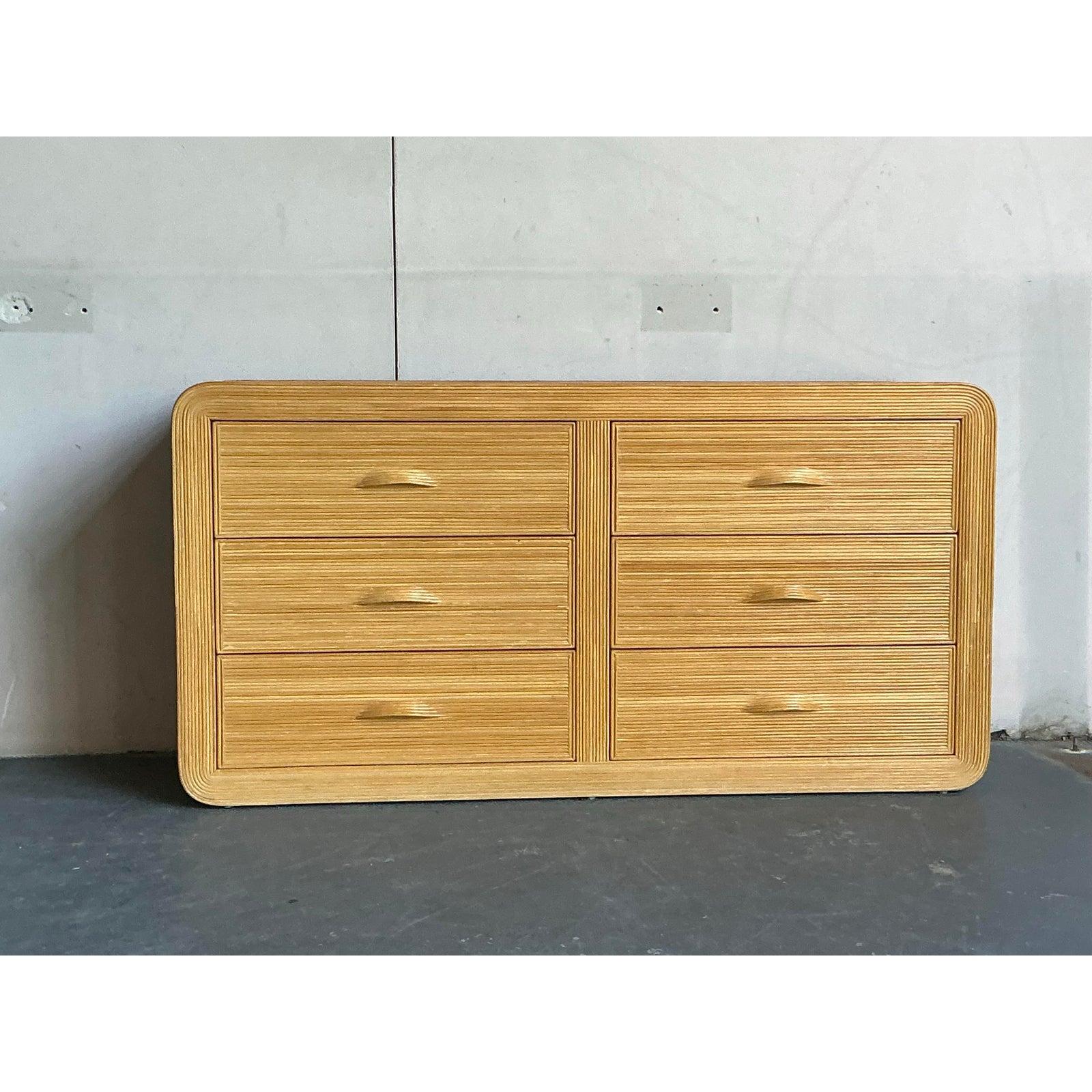 Rattan Cassettiera a cascata in stile bohémien con canne a matita in vendita