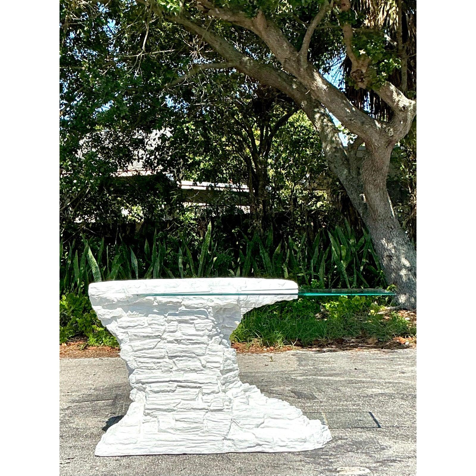 Mesa Consola Vintage Boho Stacked Rock de escayola After Sirmos Moderno orgánico en venta