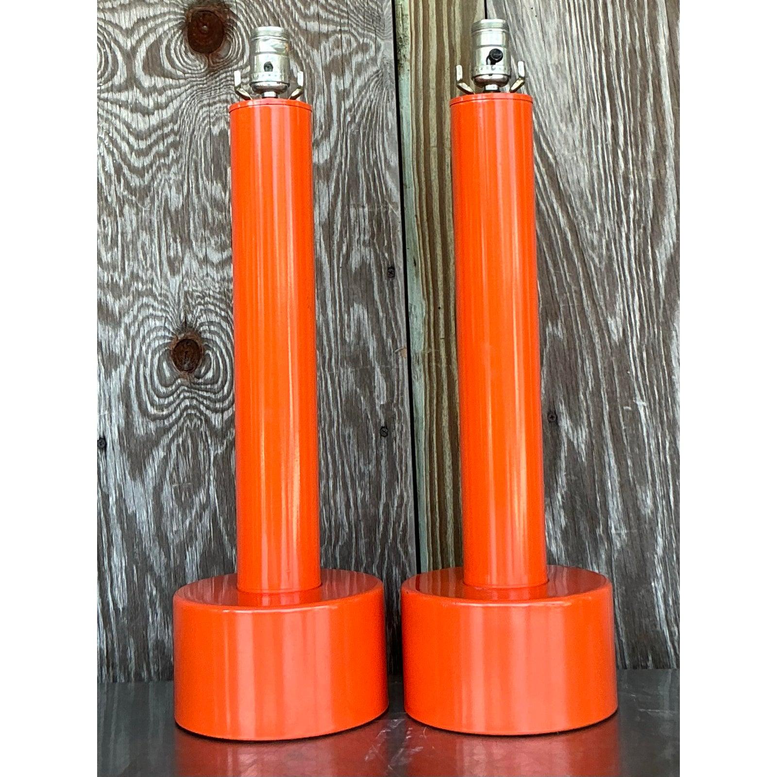 Métal Lampes laquées vintage boho postmoderne - une paire en vente