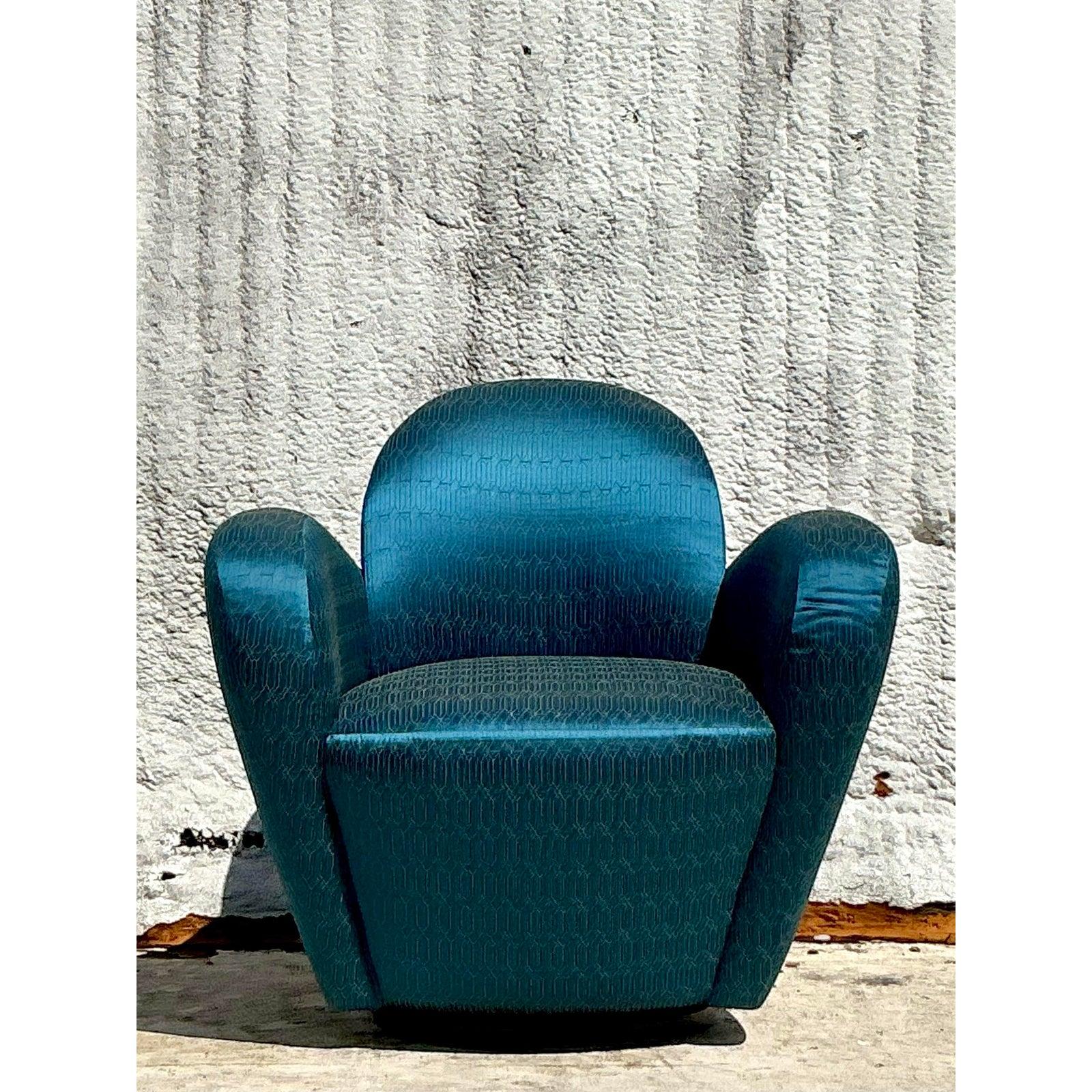 Postmoderne Chaise pivotante bohème postmoderne d'après Michael Wolk pour Directional en vente