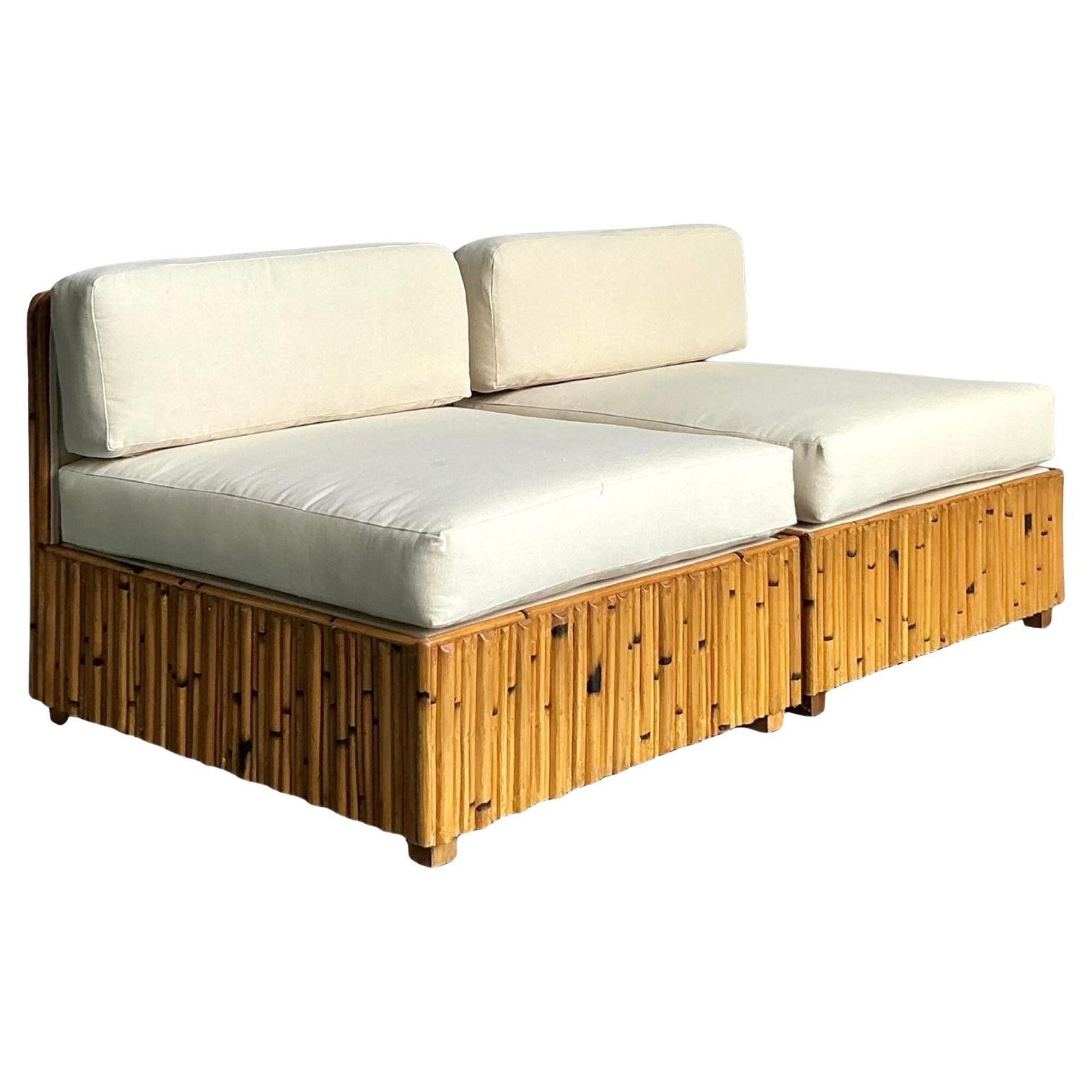 Pareja de sillas de ratán boho vintage con forma de pretzel en venta