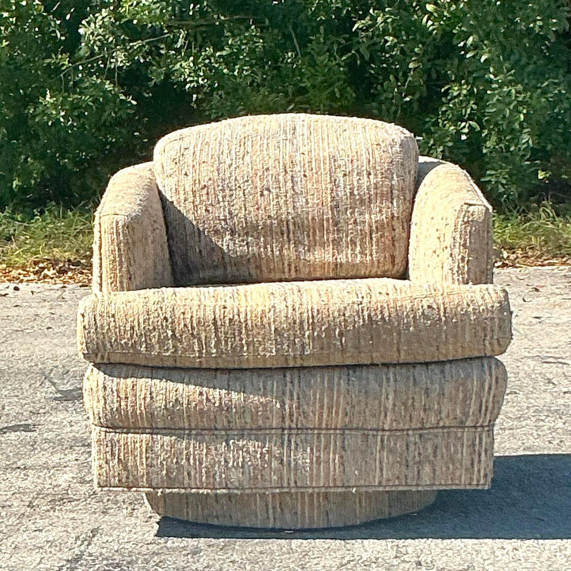 Chaise pivotante vintage Boho Preview en vente 3