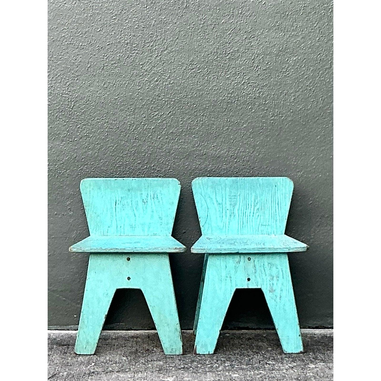 Chaises basses vintage boho primitives - une paire en vente 2