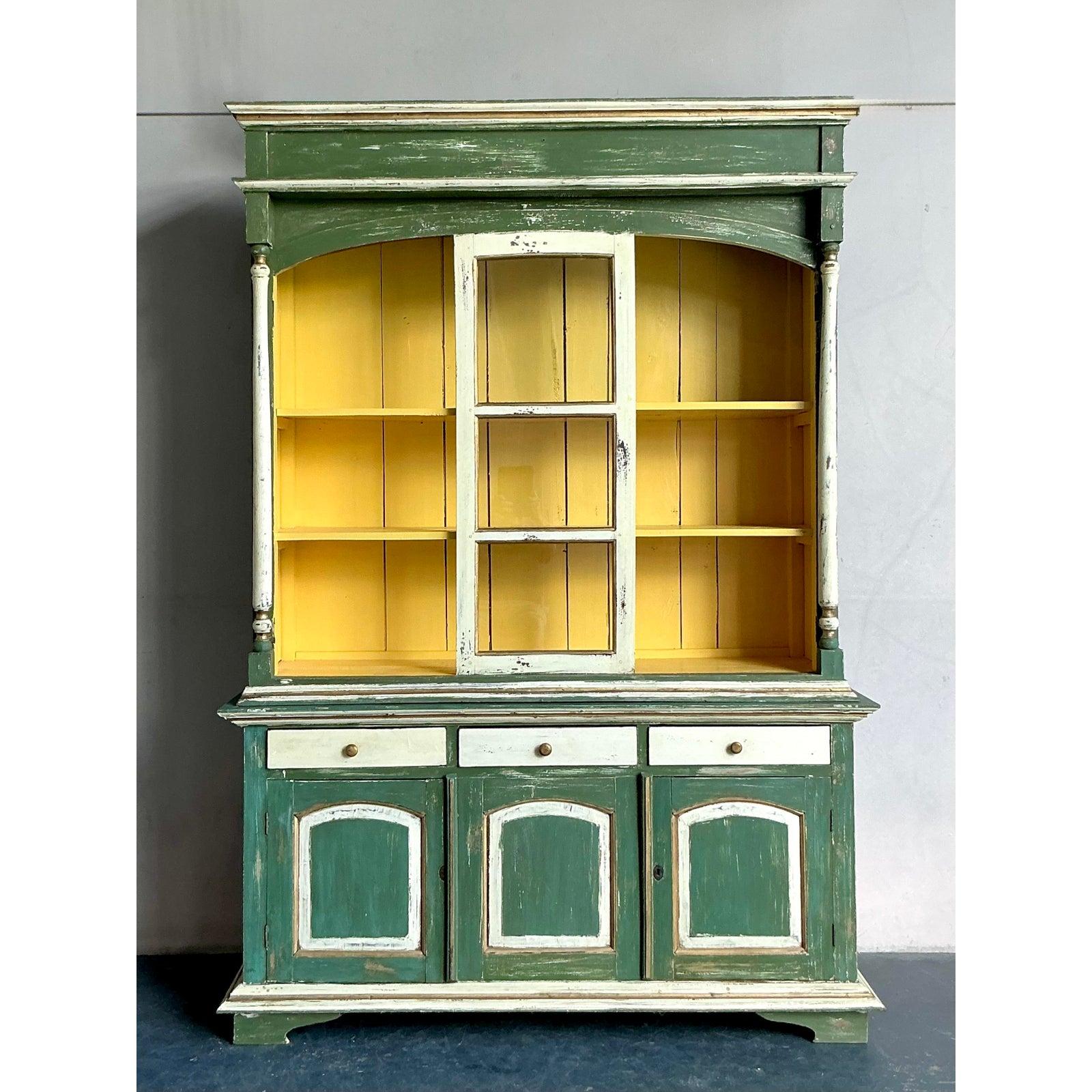 Vintage Boho Primitiv Gemalt Hutch im Zustand „Gut“ im Angebot in West Palm Beach, FL