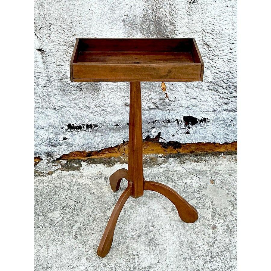 20ième siècle Table d'appoint primitive boho vintage en vente