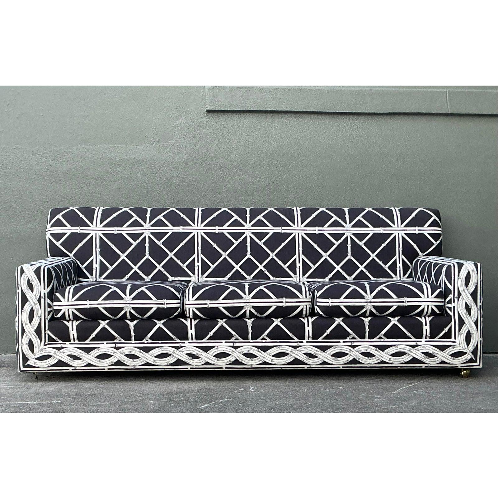 Vintage Boho gedruckt Bambus Sofa (20. Jahrhundert) im Angebot