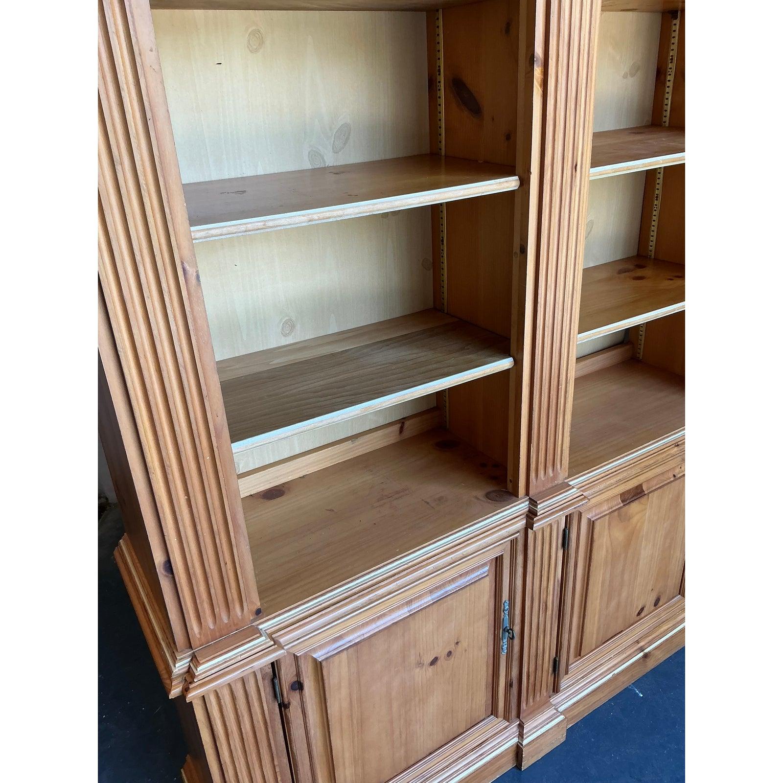 Pine Vintage Boho Pulaski Fluted Column Bookcase For Sale