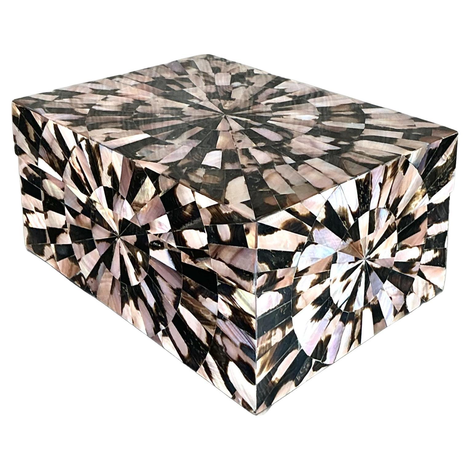Vintage Boho R und Y Agousti Inlay Box