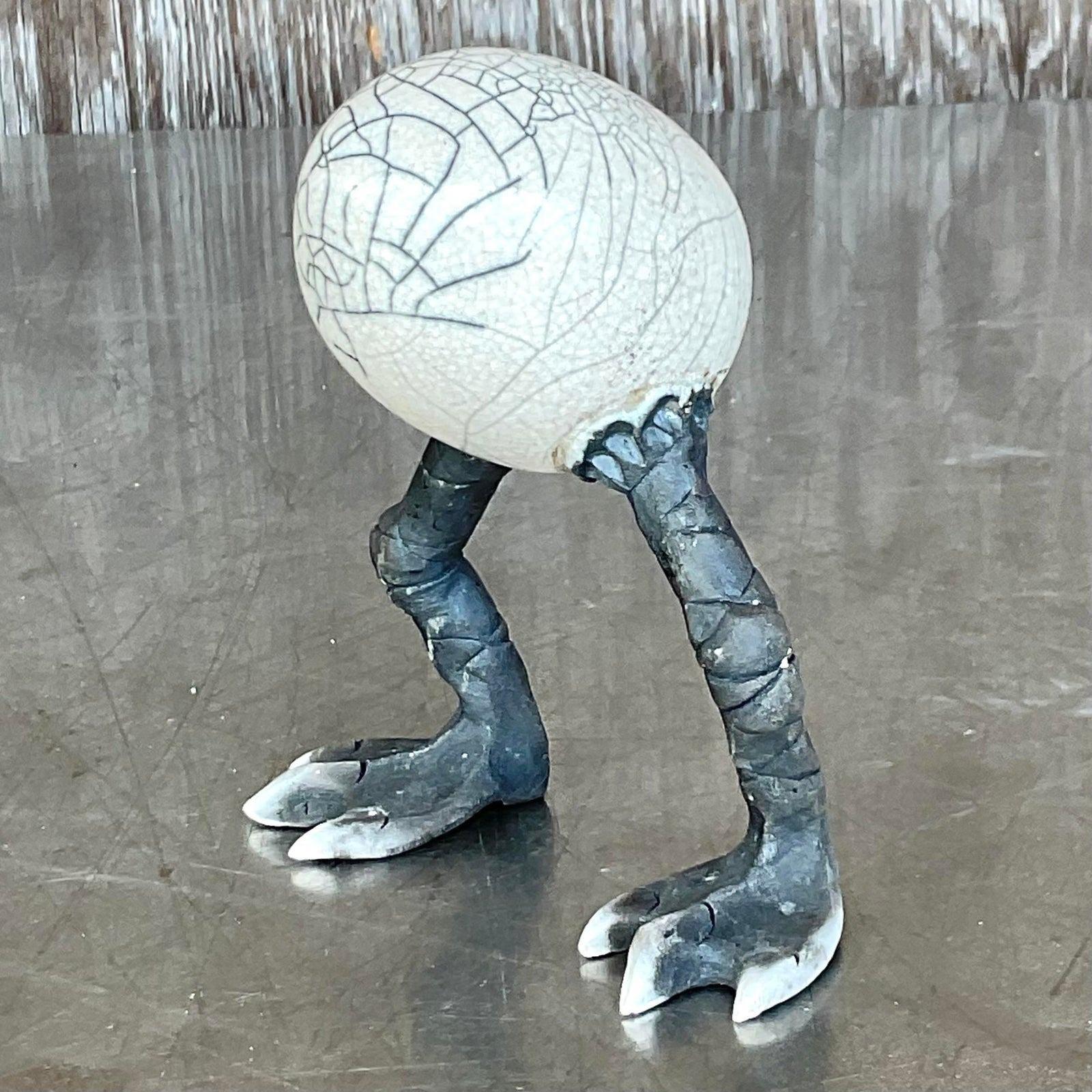 Bohème Sculpture d'œuf cuit au raku Boho en vente