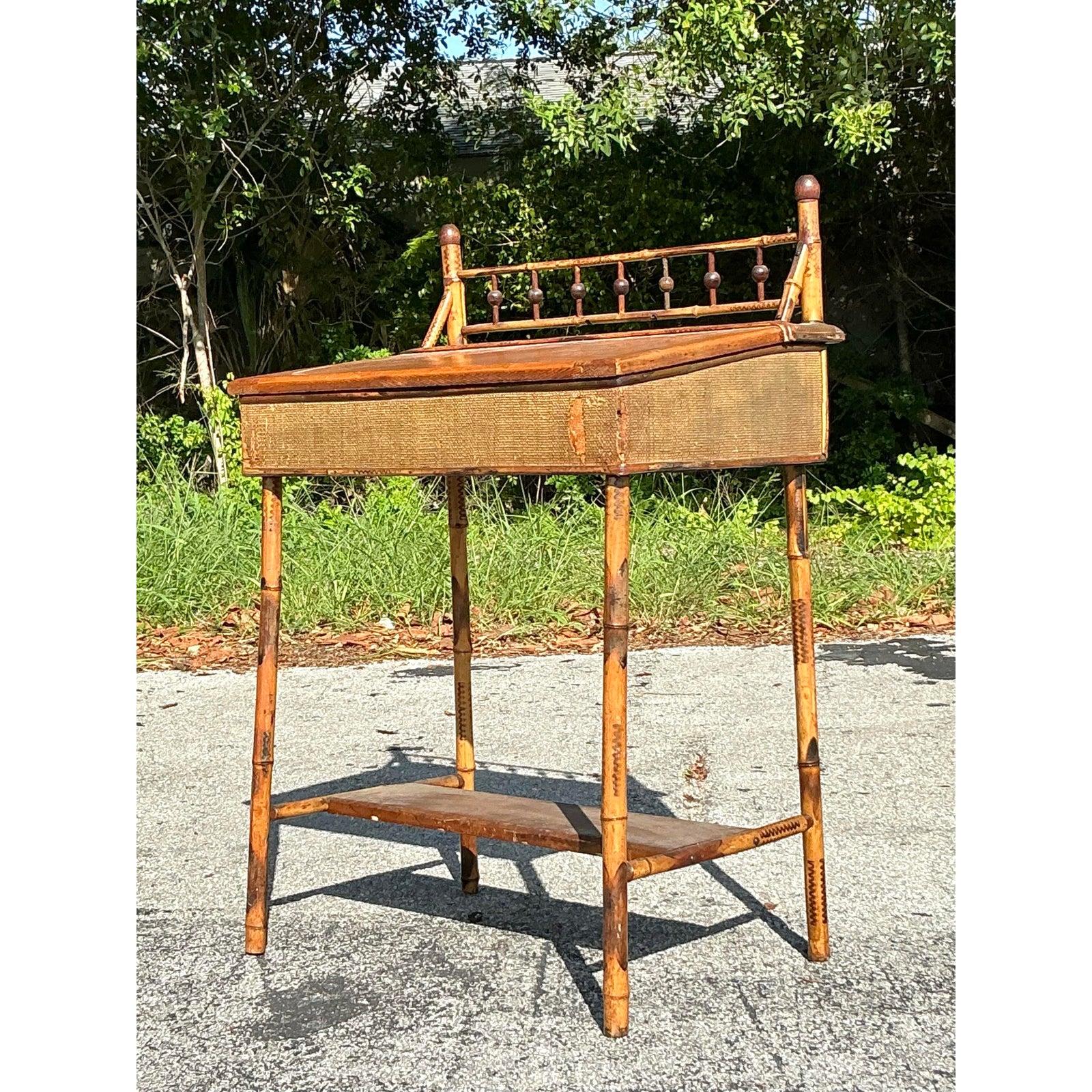Scrivania lift top in rattan vintage Boho in vendita 4