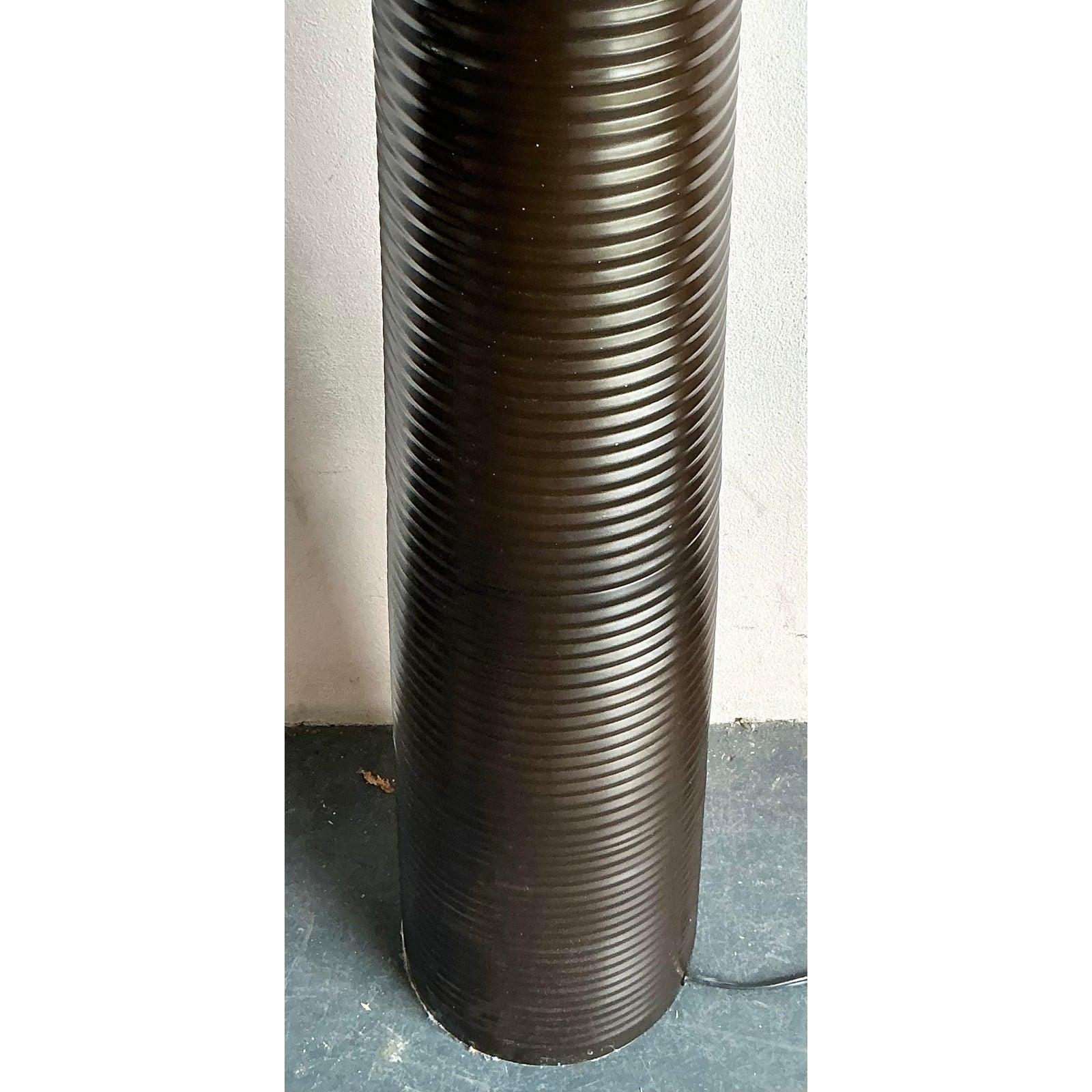 Vintage Boho Ribbed Floor Lamp Bon état - En vente à West Palm Beach, FL
