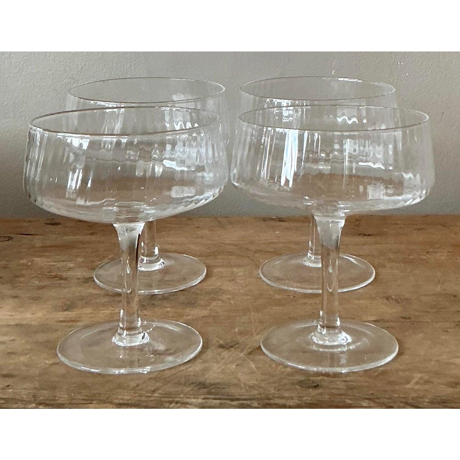 Vintage Boho gerippt Glas Coupe Gläser (Moderne der Mitte des Jahrhunderts) im Angebot