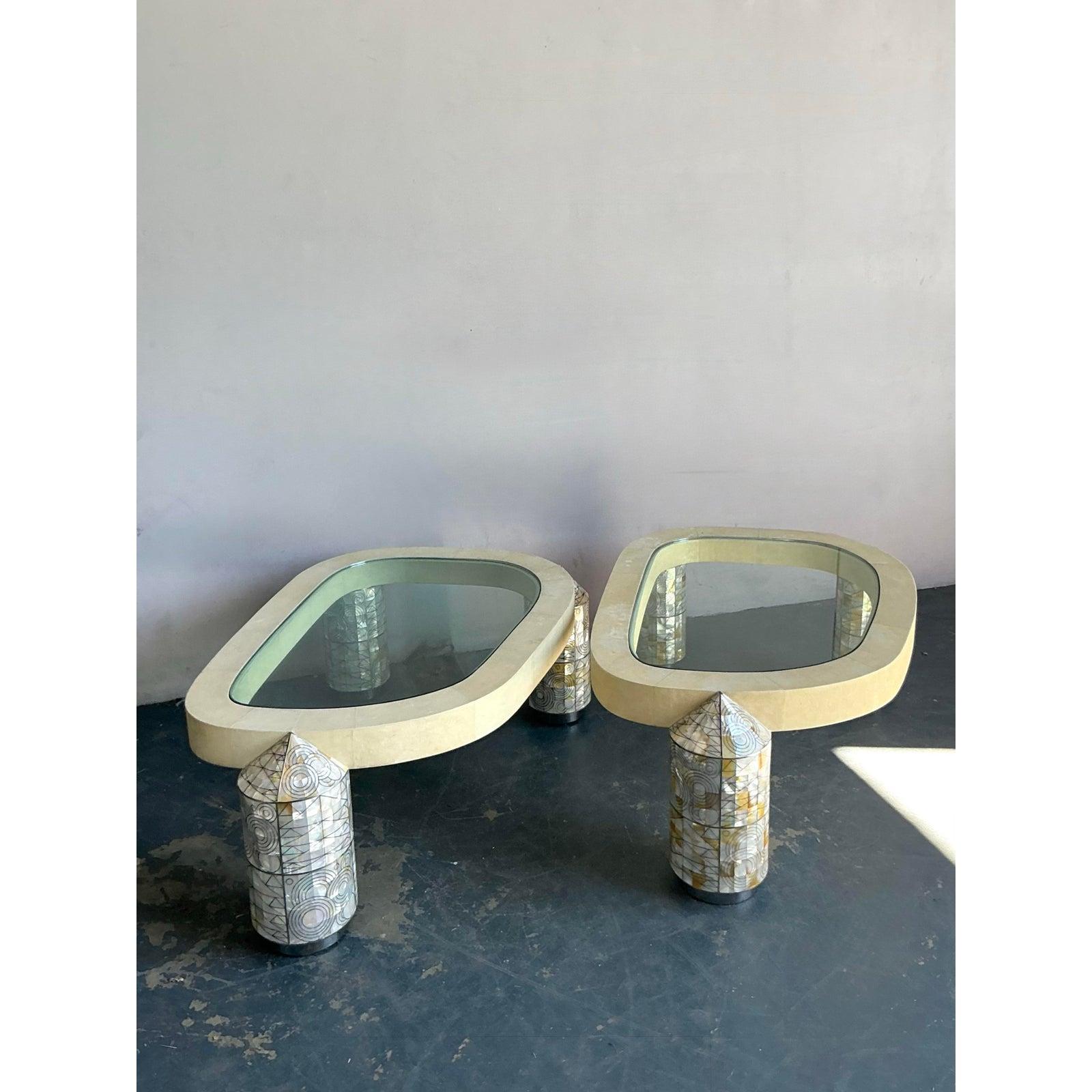 Mesa de centro vintage boho Ron Seff de nácar en Bueno estado para la venta en West Palm Beach, FL